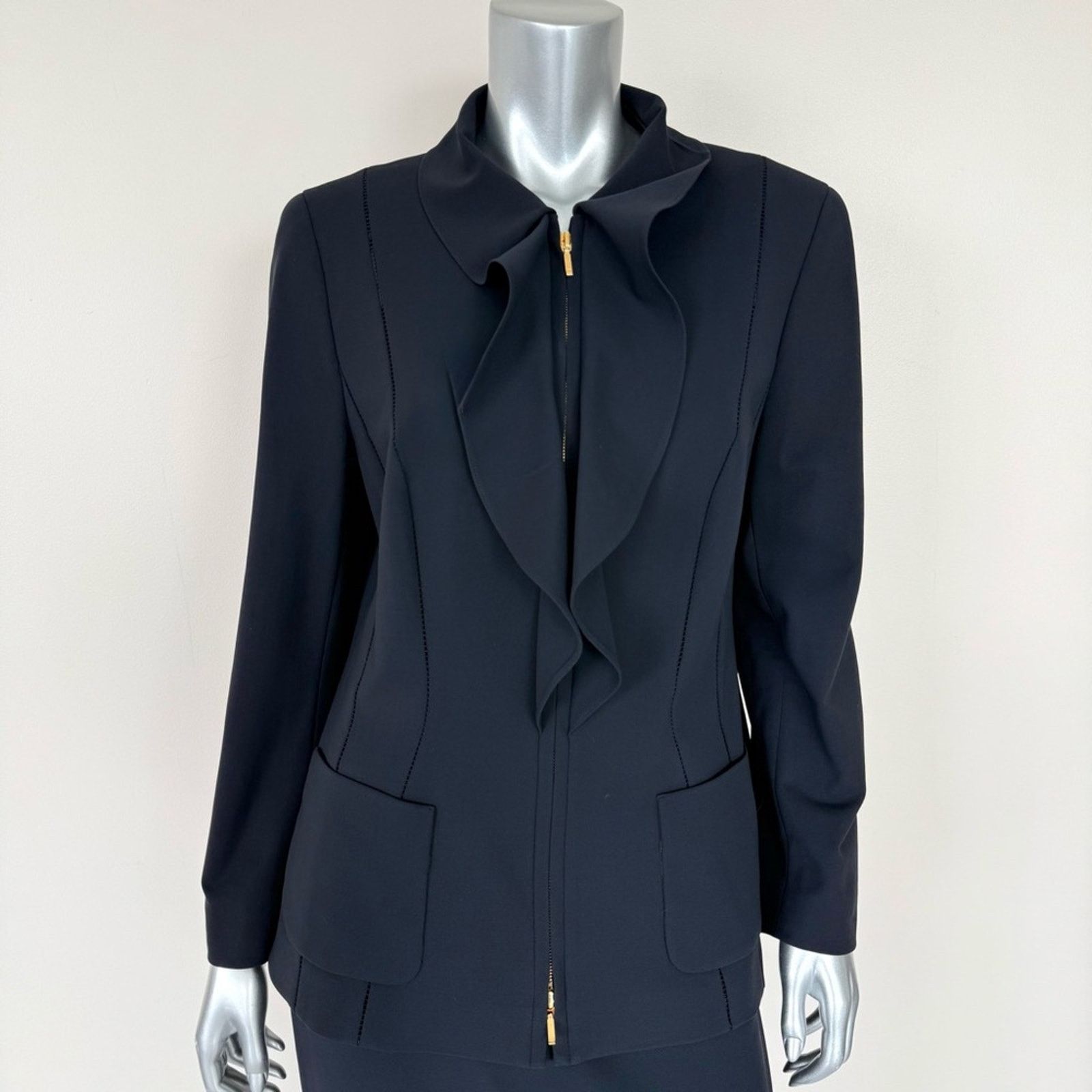 Escada ESCADA women 2 pieces dark blue costume size 44 GR or 12US Size 34" / US 12 / IT 48 - 2 Thumbnail