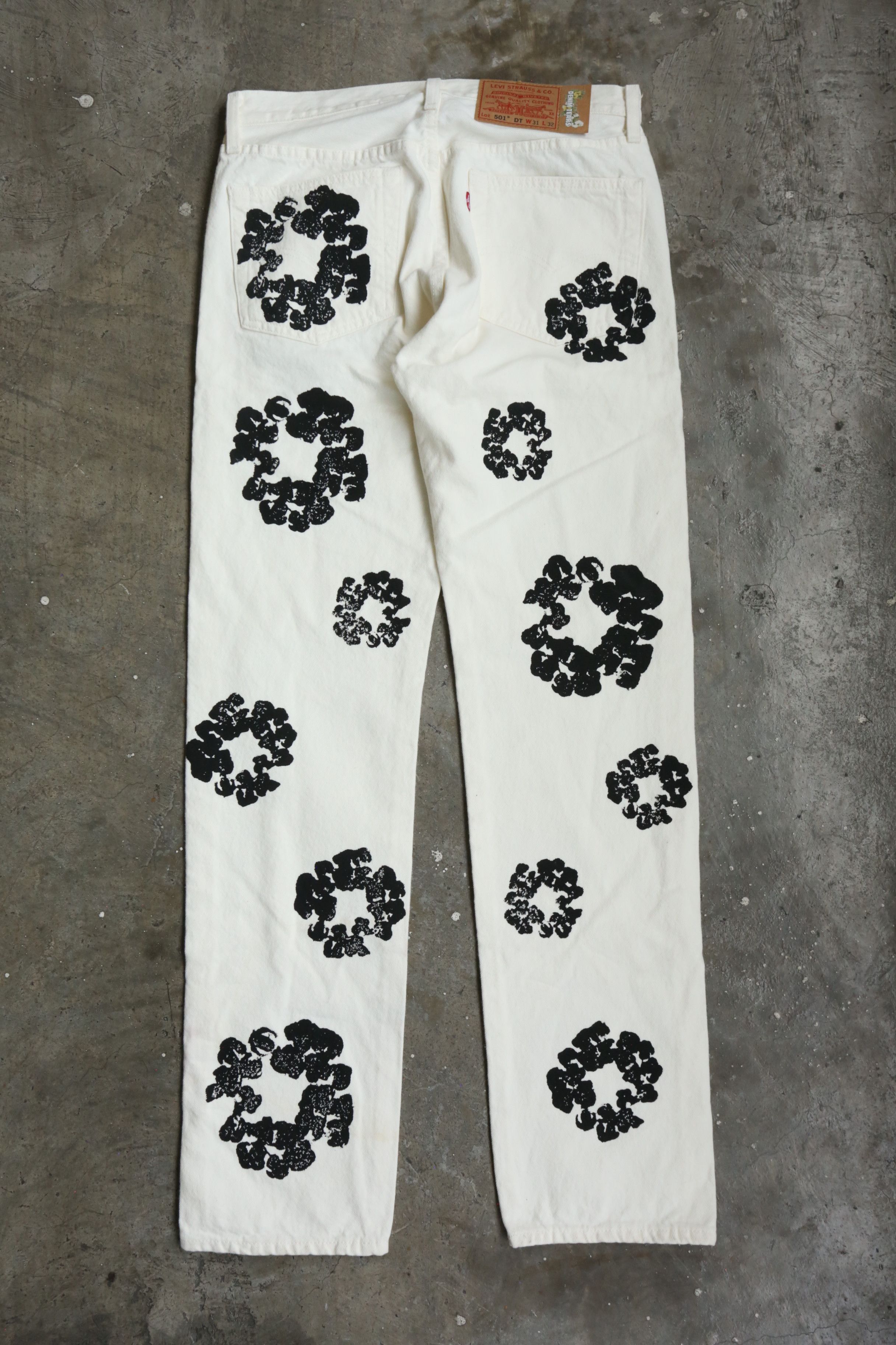 DENIM TEARS × Levi's Levi's - Denim Tears - 501 Wreath Denim Jean Size US 31 - 2 Thumbnail