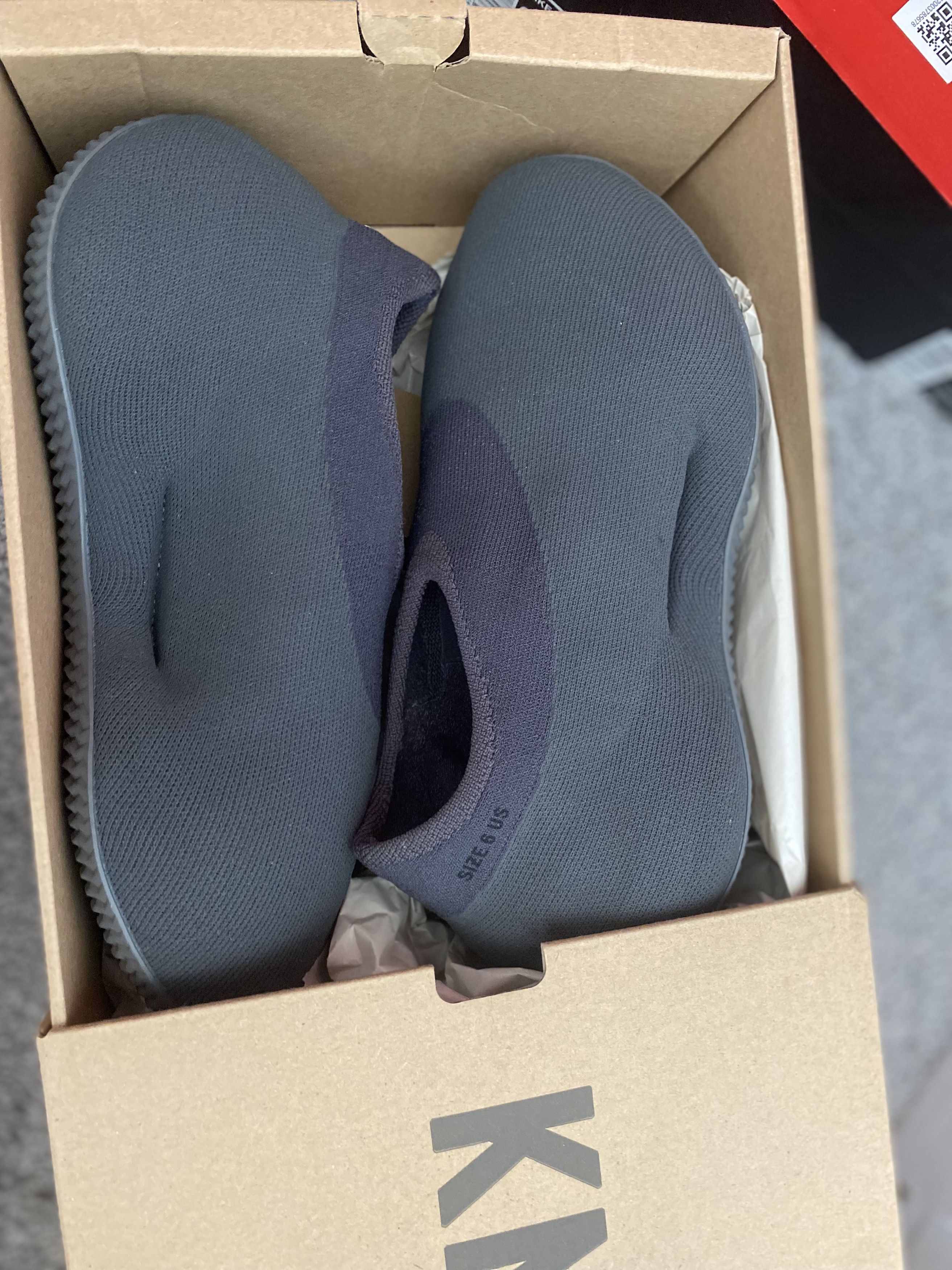 Yeezy Yeezy knit Size US 6 / EU 39 - 3 Thumbnail