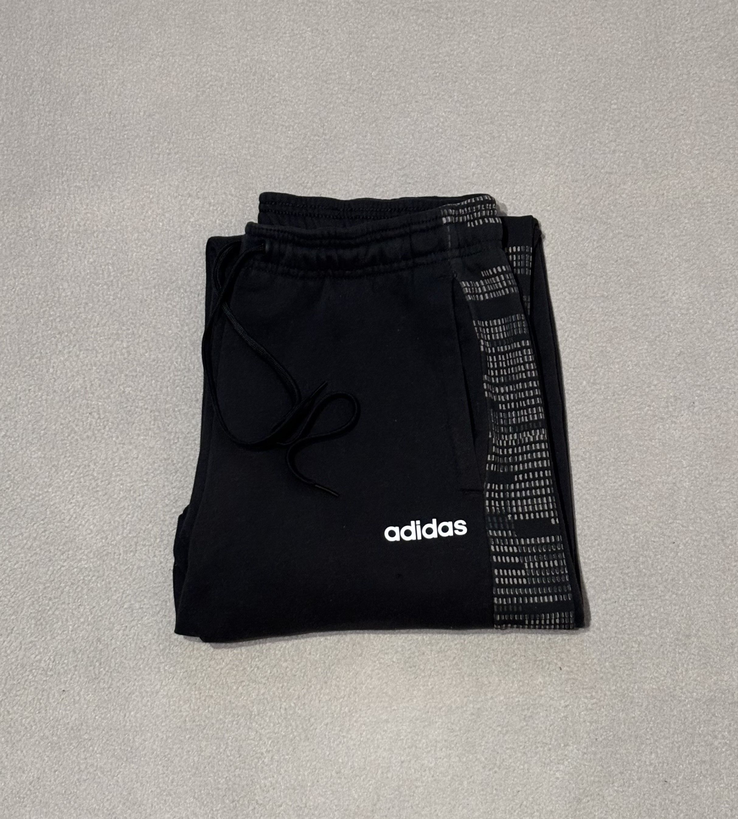 Adidas Adidas Essential AOP Pant Size L Size US 34 / EU 50 - 17 Thumbnail