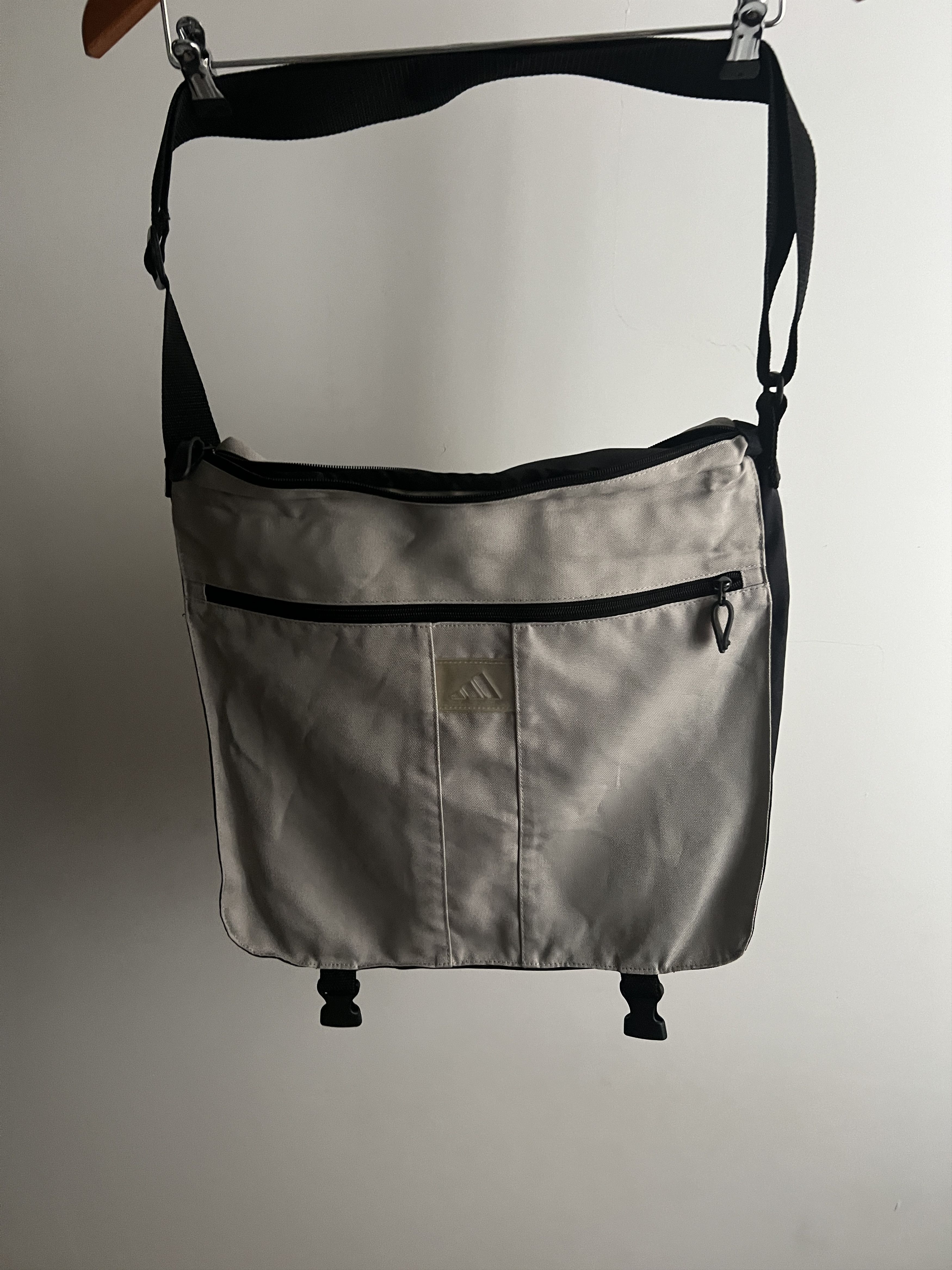 Adidas × Vintage Vintage 00s Adidas Avant Garde Y2K Drill Crossbody Bag Size ONE SIZE - 10 Thumbnail