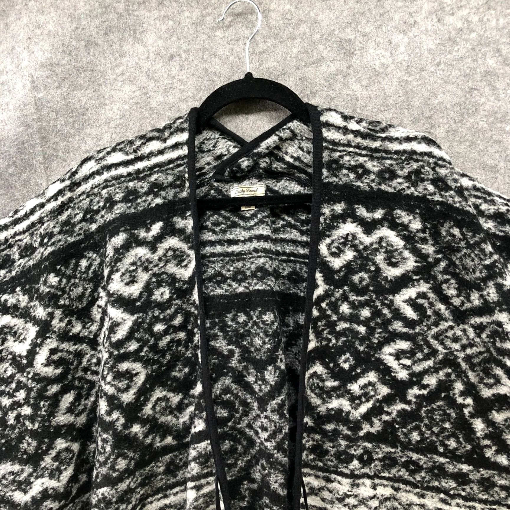 Lucky Brand Lucky Brand Cardigan Womens One Size Black Gray Aztec Print Geometric Boho Southwestern Knit Kimono Sleeve Fall Winter Womens Size ONE SIZE - 4 Thumbnail