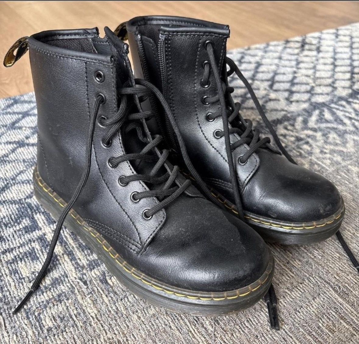 Dr. Martens Dr. Martens Boots Size US 4.5 / IT 34.5 - 1 Thumbnail