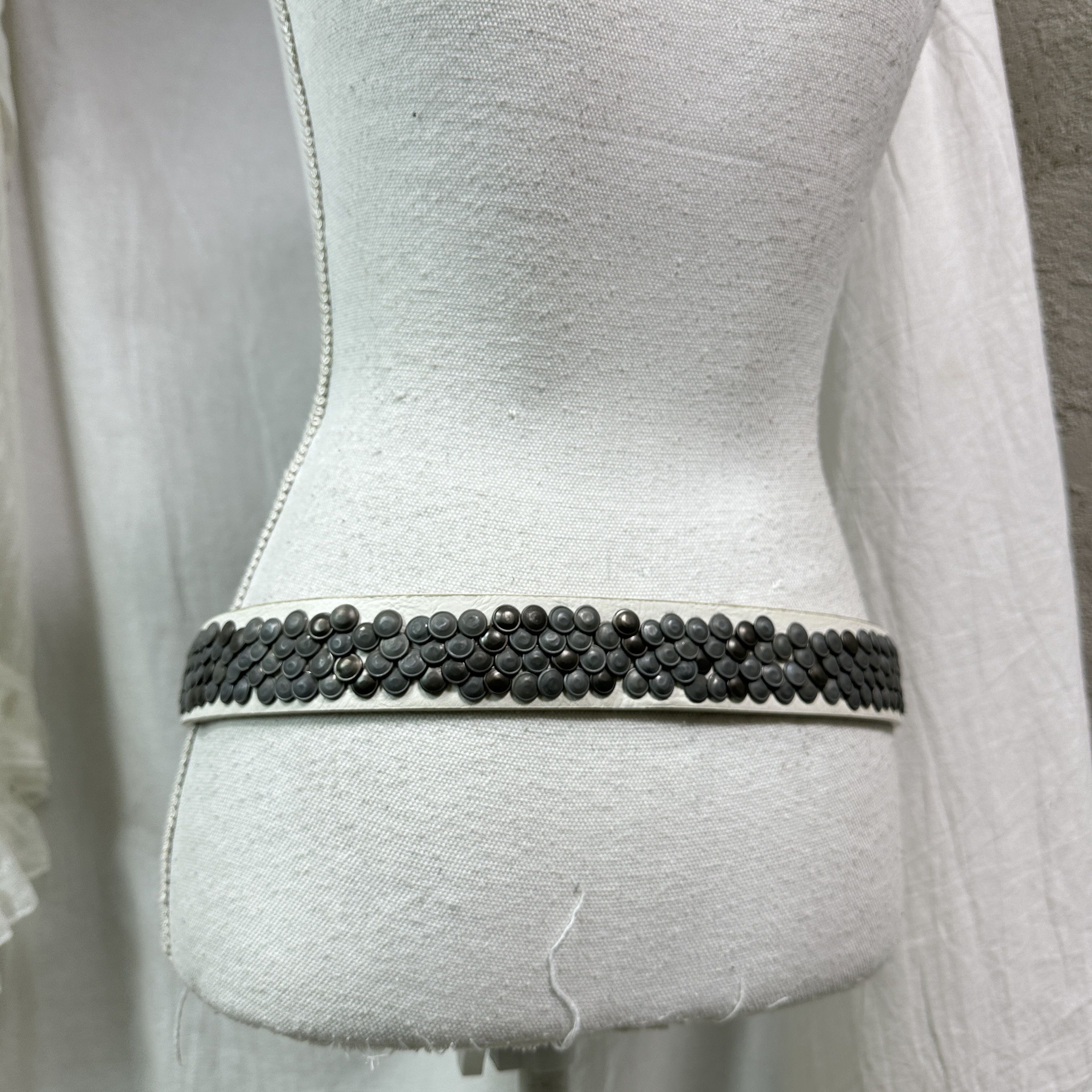 Vintage Vintage Avant Garde Grunge Studded Belt 00s Size ONE SIZE - 6 Thumbnail