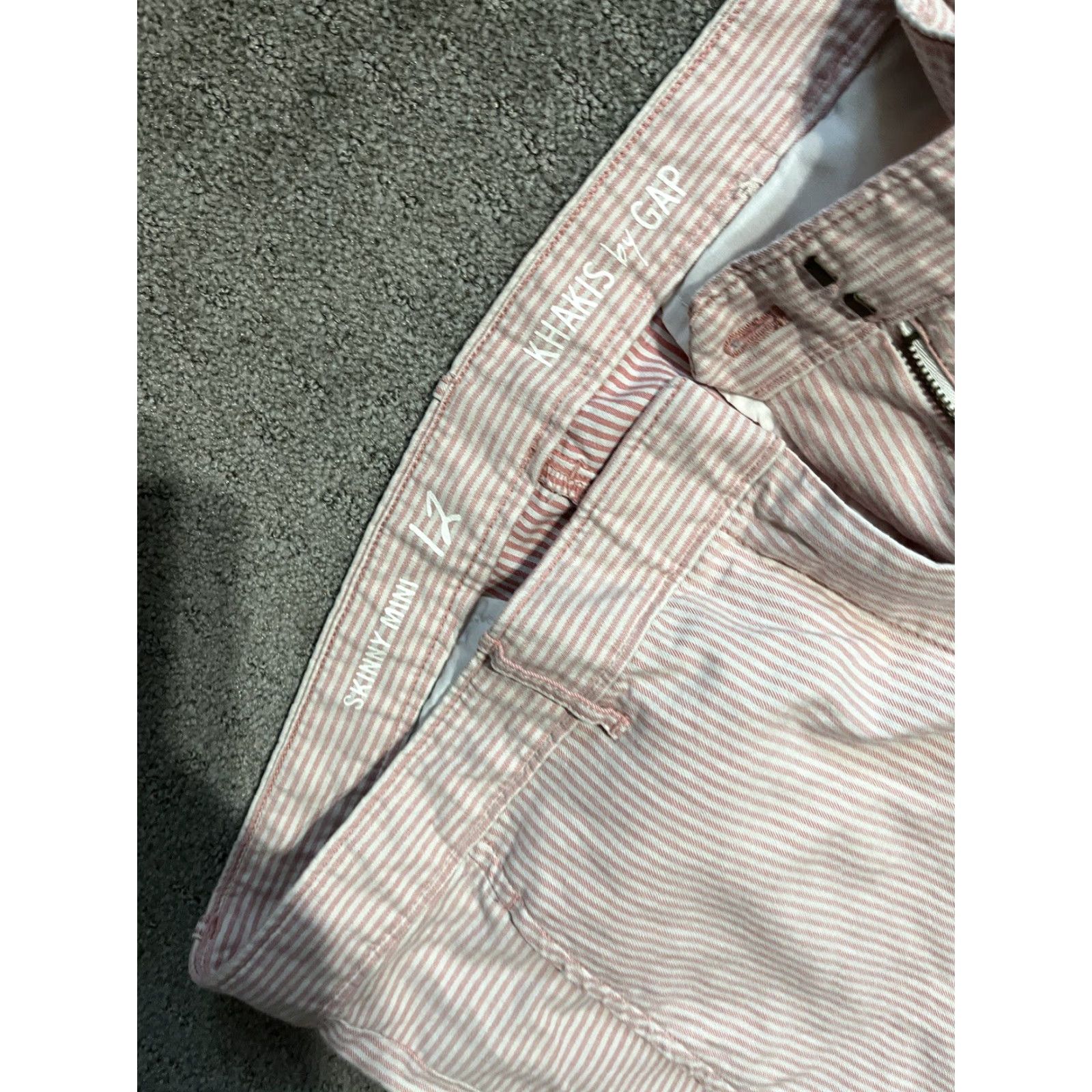 Gap Gap Khakis Skinny Mini Women's Pants Size 12 Pink Striped Fall Casual Stretch Flat Front Cotton Blend Button Pants Womens Size 34" / US 12 / IT 48 - 4 Thumbnail