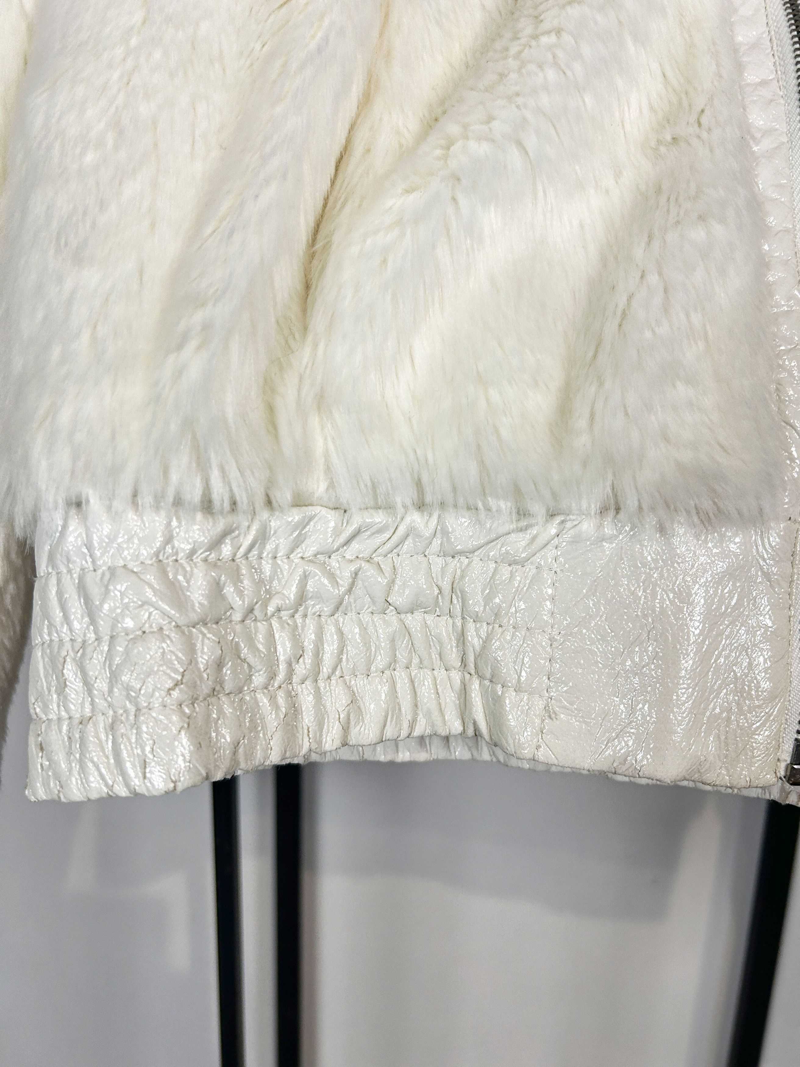 Japanese Brand Cropped Faux Fur Jacket White Soft Girl Coquette Y2K Core Size US S / EU 44-46 / 1 - 15 Thumbnail