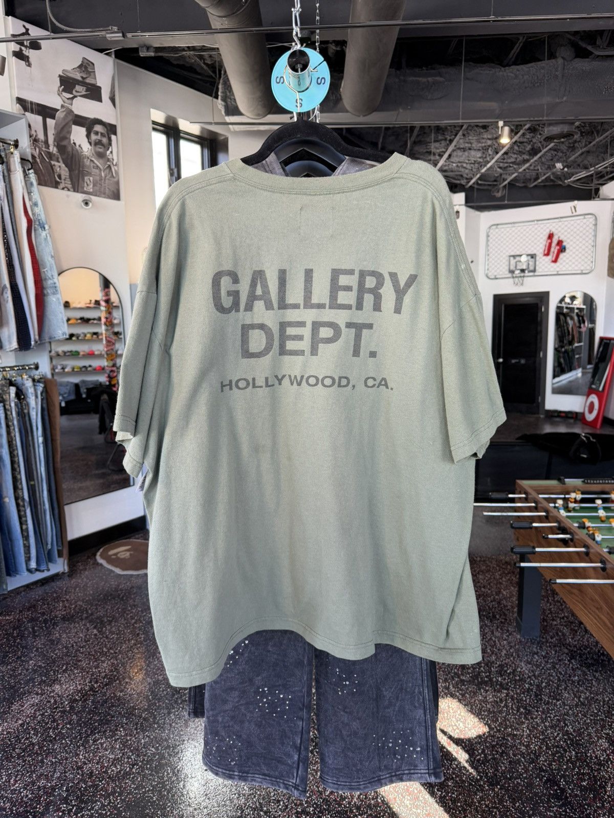 Gallery Dept. Gallery dept. Olive Tee Size US XXL / EU 58 / 5 - 2 Thumbnail