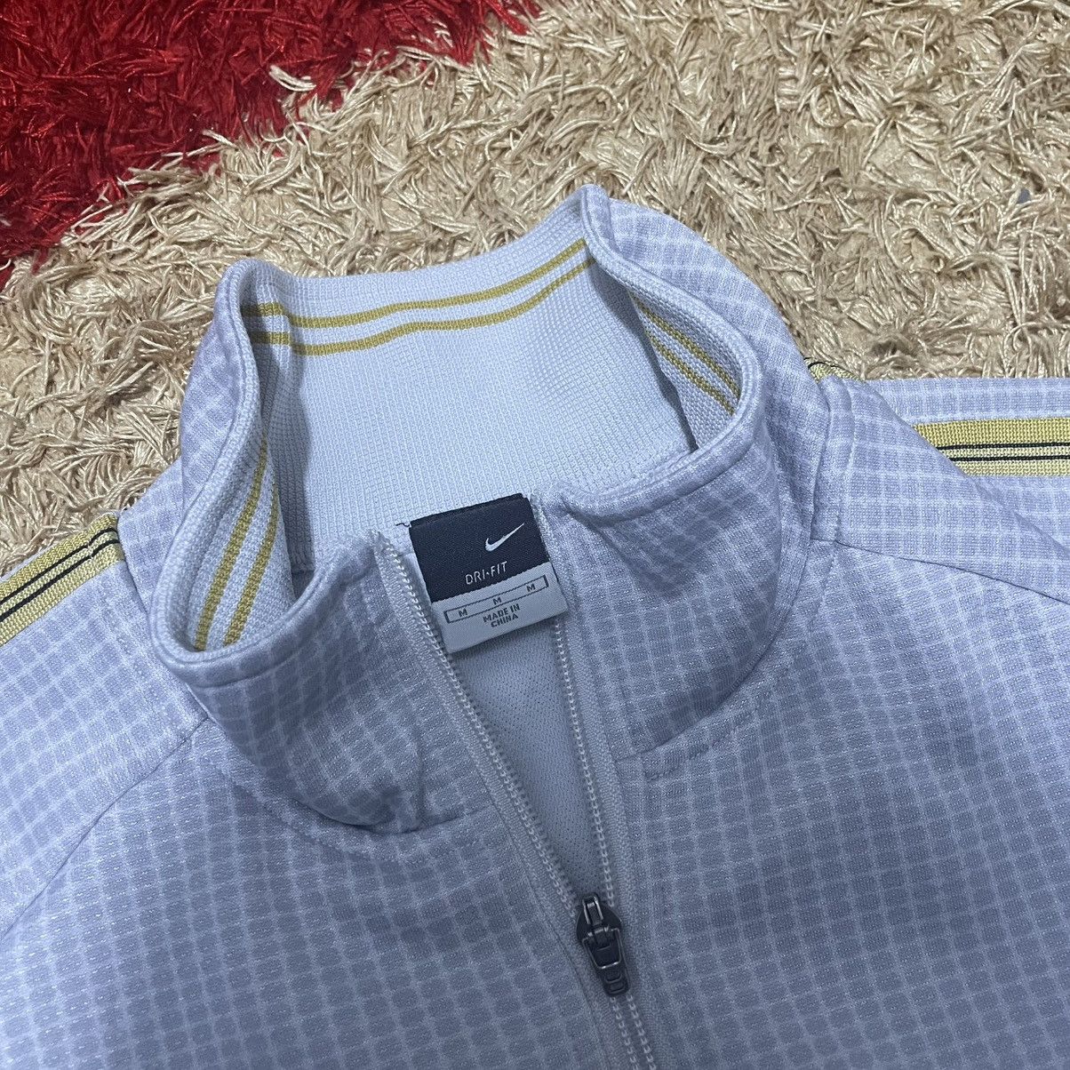 Nike Nike Fullzipper Jacket Size US L / EU 52-54 / 3 - 3 Thumbnail