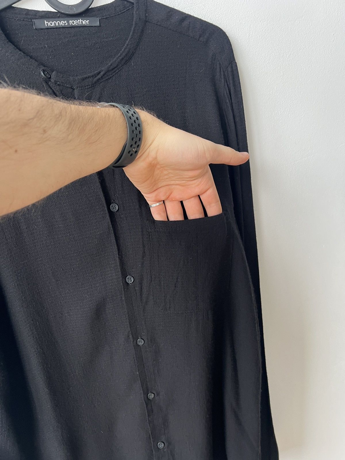 hannes roether Hannes Roether Men’s Black Cotton Shirt Size S Size US S / EU 44-46 / 1 - 7 Thumbnail