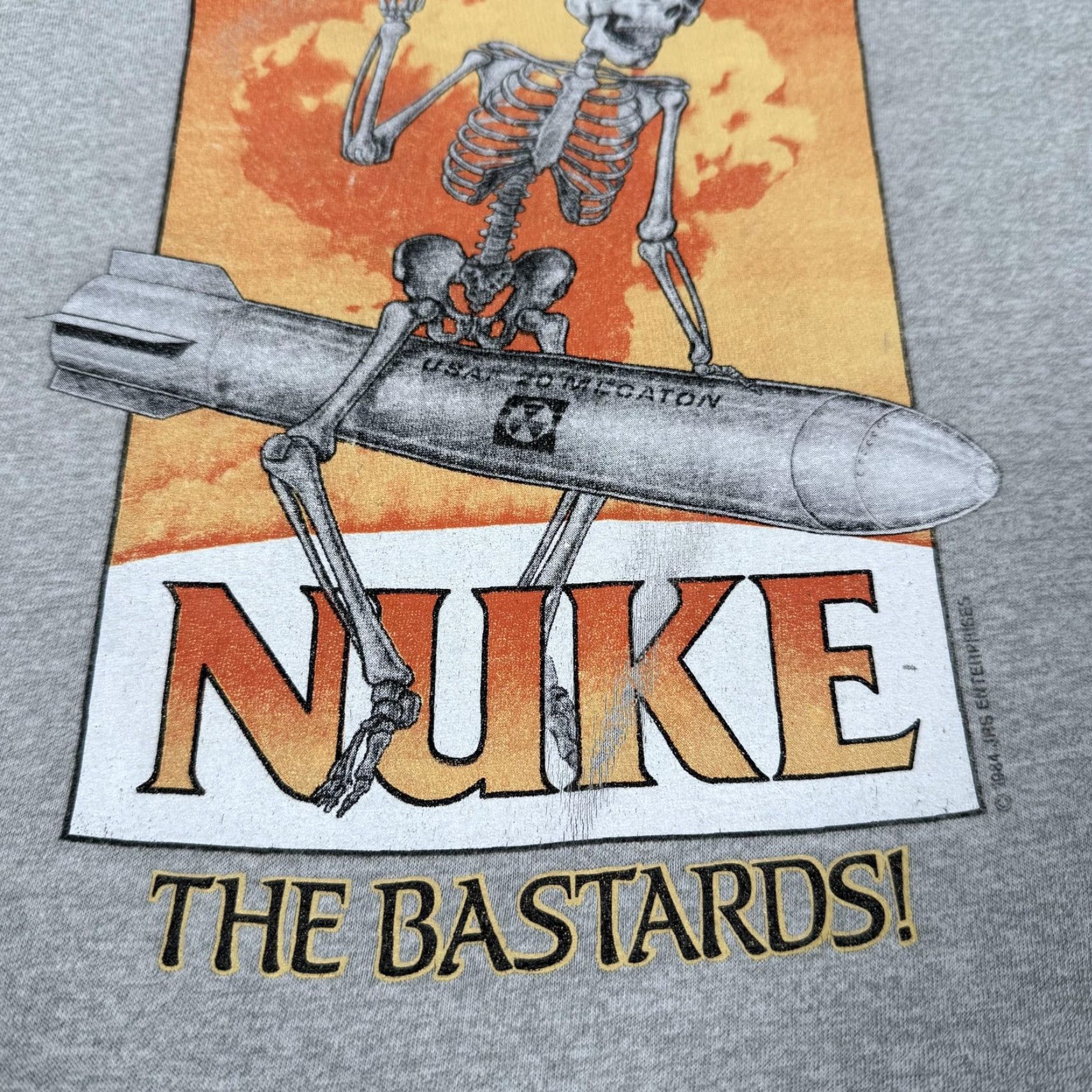 Vintage VINTAGE screen stars Nuke The Bastards Shirt Men Small Gray Ringer Skeleton 80s Graphic Print Size US S / EU 44-46 / 1 - 4 Thumbnail