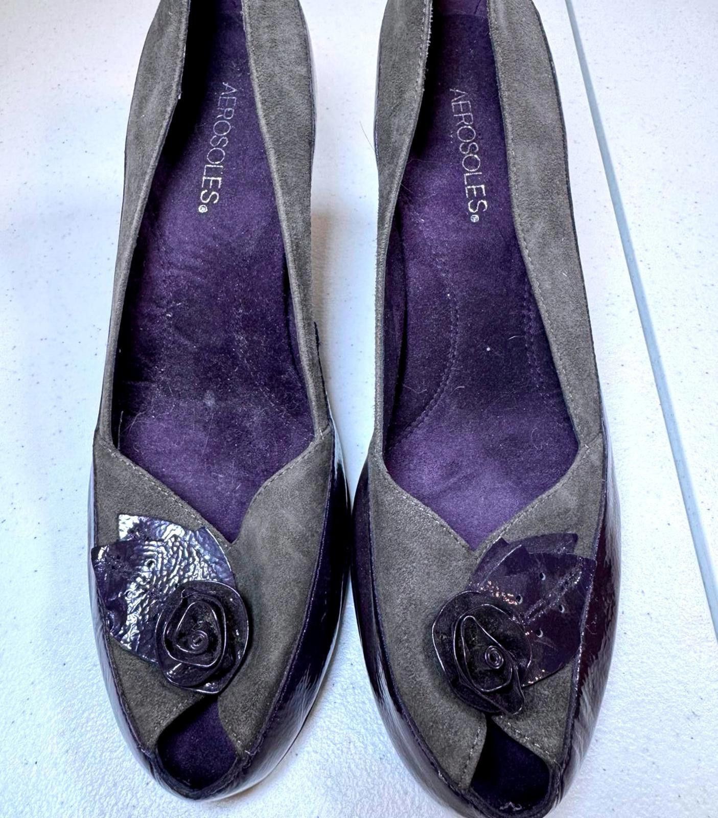 Designer Aerosoles Classic Peep-Toe Heels - Gray Suede Size US 10 / IT 40 - 1 Thumbnail