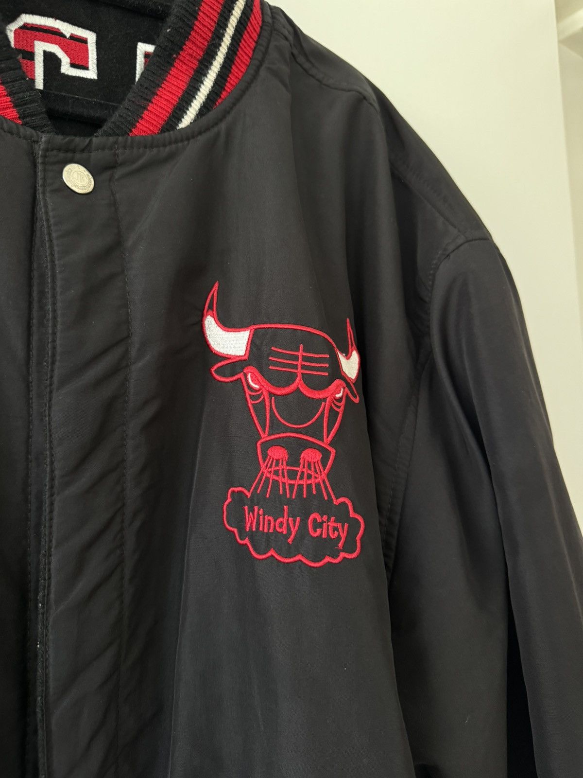 Jeff Hamilton Jeff Hamilton JH Designs Chicago Bulls Varisty Shell Jacket Size US XL / EU 56 / 4 - 9 Thumbnail