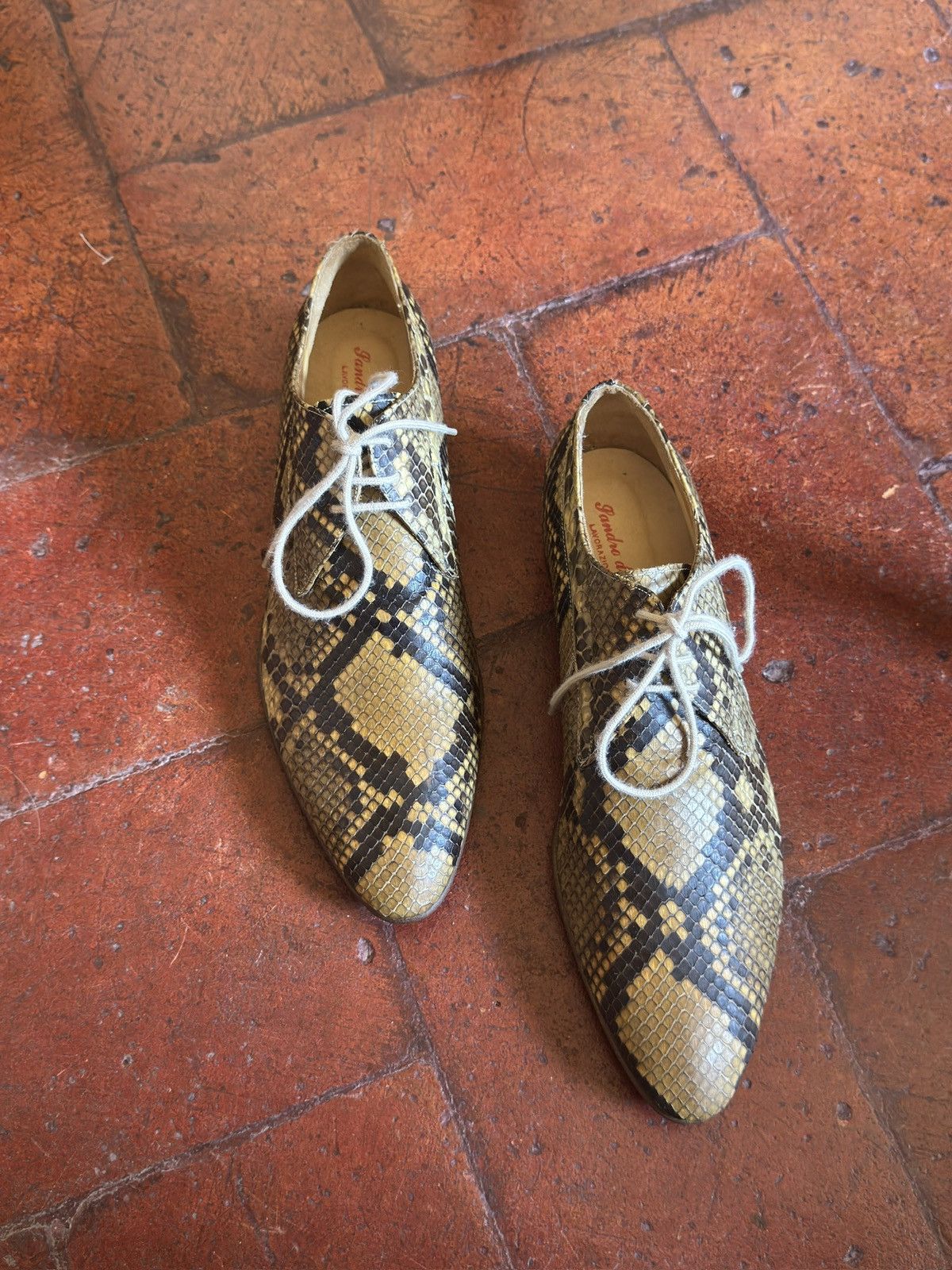 Handmade andmade Python Lace-Up Shoes – Rare Piece Size US 8 / EU 41 - 6 Thumbnail