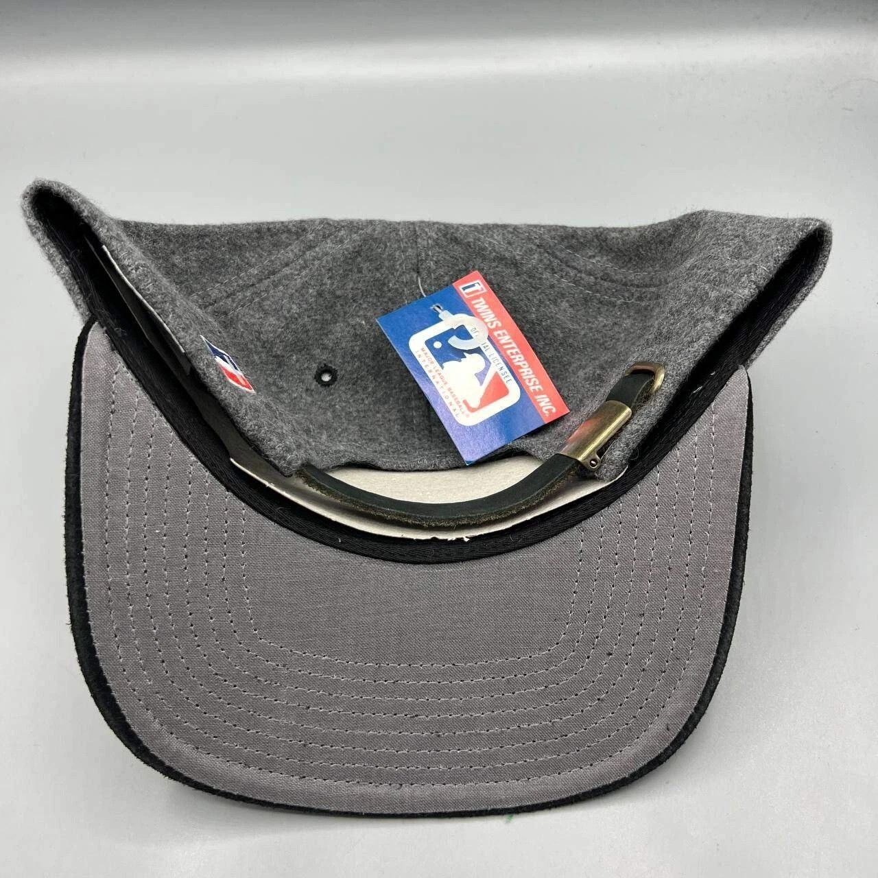 Twins Enterprise Inc. × Vintage Chicago White Sox Hat Men Wool Suede Strap Back Cap New Size ONE SIZE - 3 Thumbnail