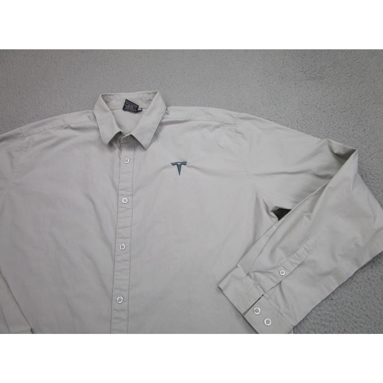 Logo 7 Tesla Shirt Mens 2XL Gray Button Down Long Sleeve Logo Business Casual Size US XXL / EU 58 / 5 - 2 Thumbnail
