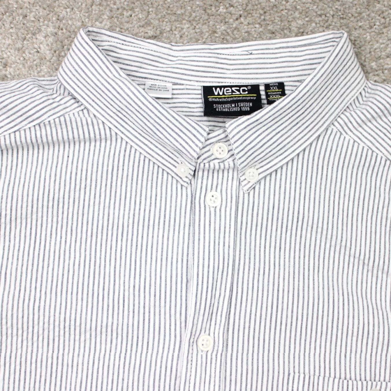 WeSC WESC Shirt Unisex Mens 2XL Womens 3XL White/Black Oden Seersucker Short Sleeve Button-Up Collared Casual Size XXL / US 16-18 / IT 52-54 - 6 Thumbnail