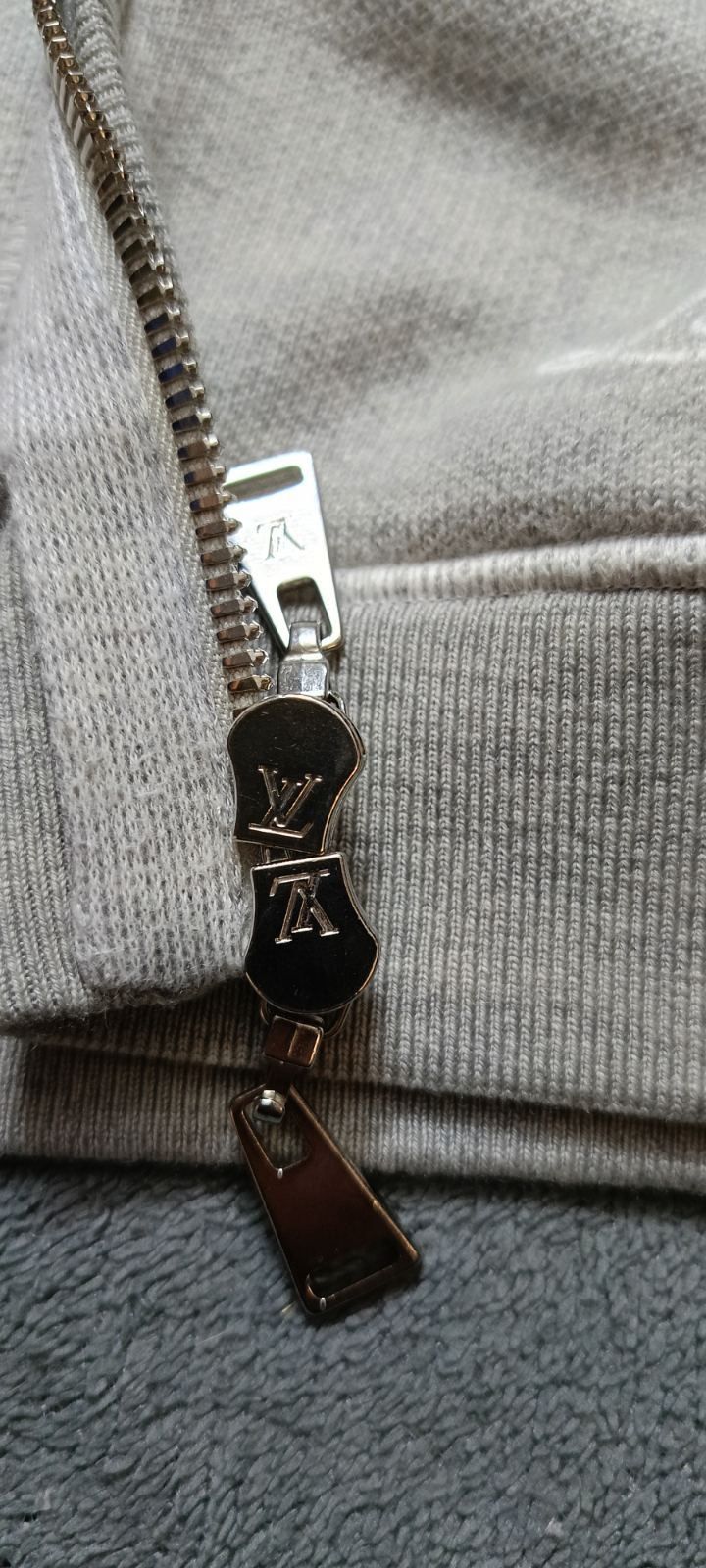 Louis Vuitton Louis Vuitton Hoodie Size L / US 10 / IT 46 - 4 Thumbnail
