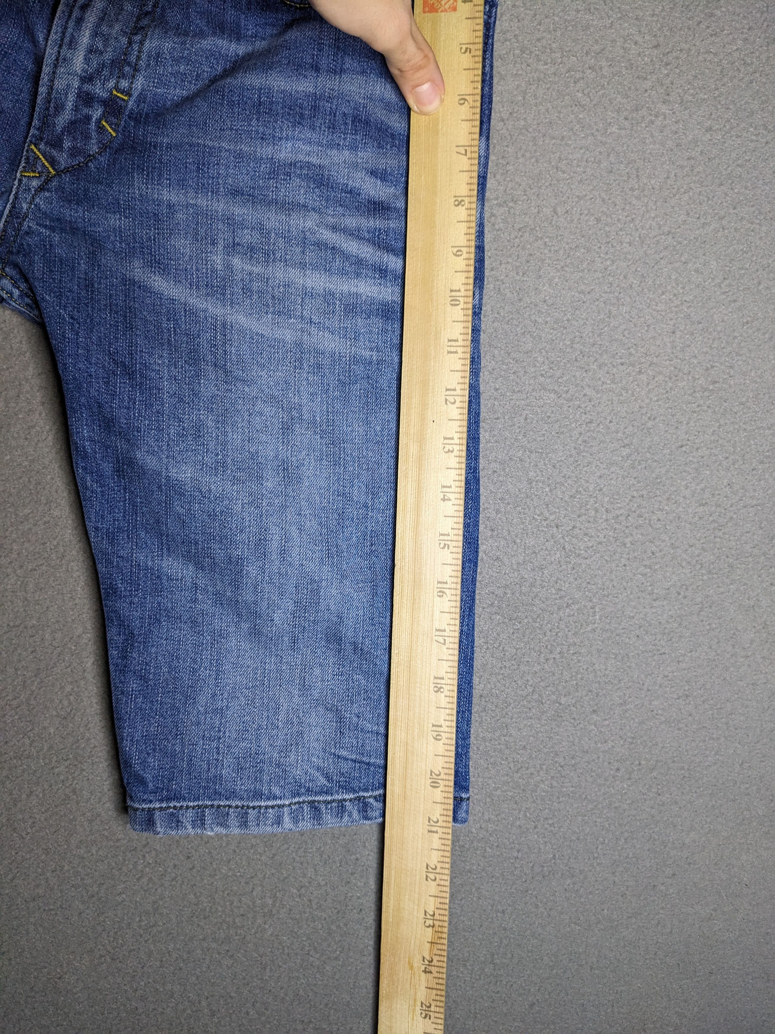 Diesel Diesel Mens Jean Shorts Size 30 Denim Stretch Whiskers Slim Size US 30 / EU 46 - 19 Thumbnail