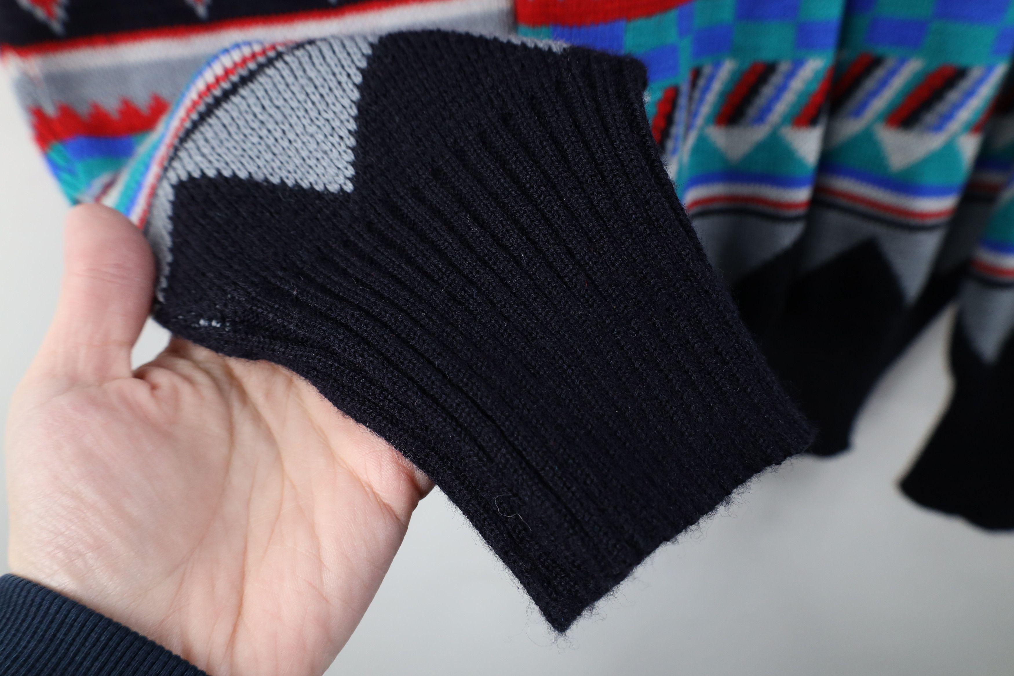 Vintage Vintage 90s Coogi Style Fair Isle Wool Blend Knit Sweater Size US M / EU 48-50 / 2 - 7 Thumbnail