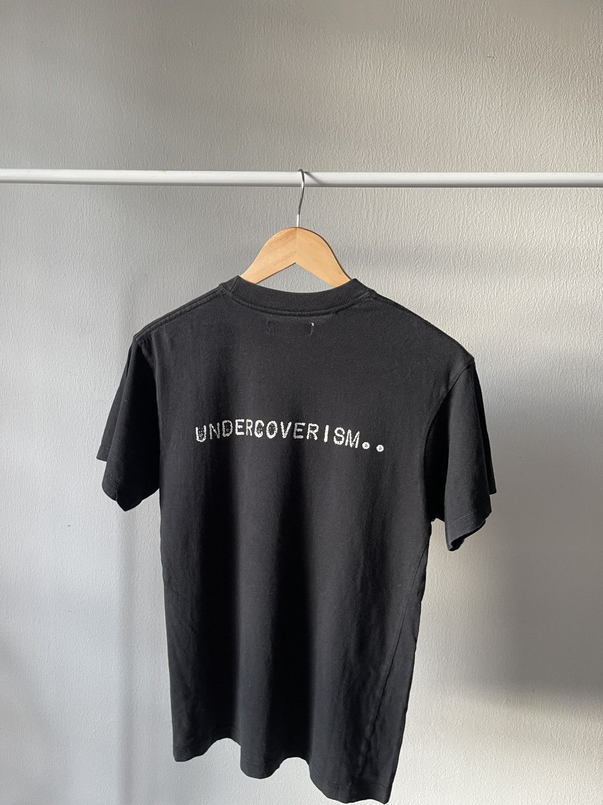 Jun Takahashi × Undercover 2000s Undercoverism Toxic Grafity Tee Size US S / EU 44-46 / 1 - 2 Thumbnail