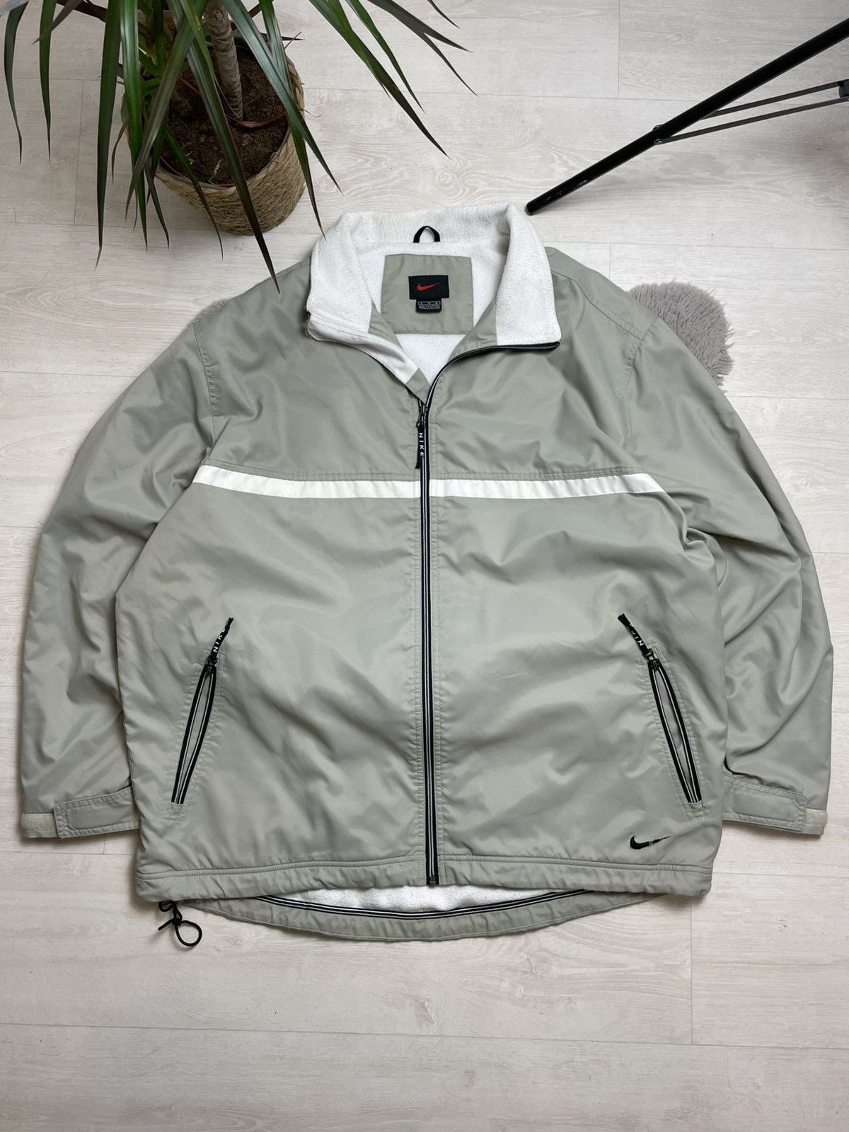 Nike × Vintage Nike Vintage 90’s Light Jacket Small Logo Oversized Y2K Size US XL / EU 56 / 4 - 1 Thumbnail
