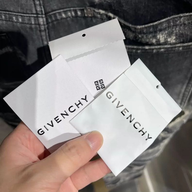Givenchy Givenchy Black Logo Destroyed Sweatshirt XS Size * 6 Size US M / EU 48-50 / 2 - 9 Thumbnail