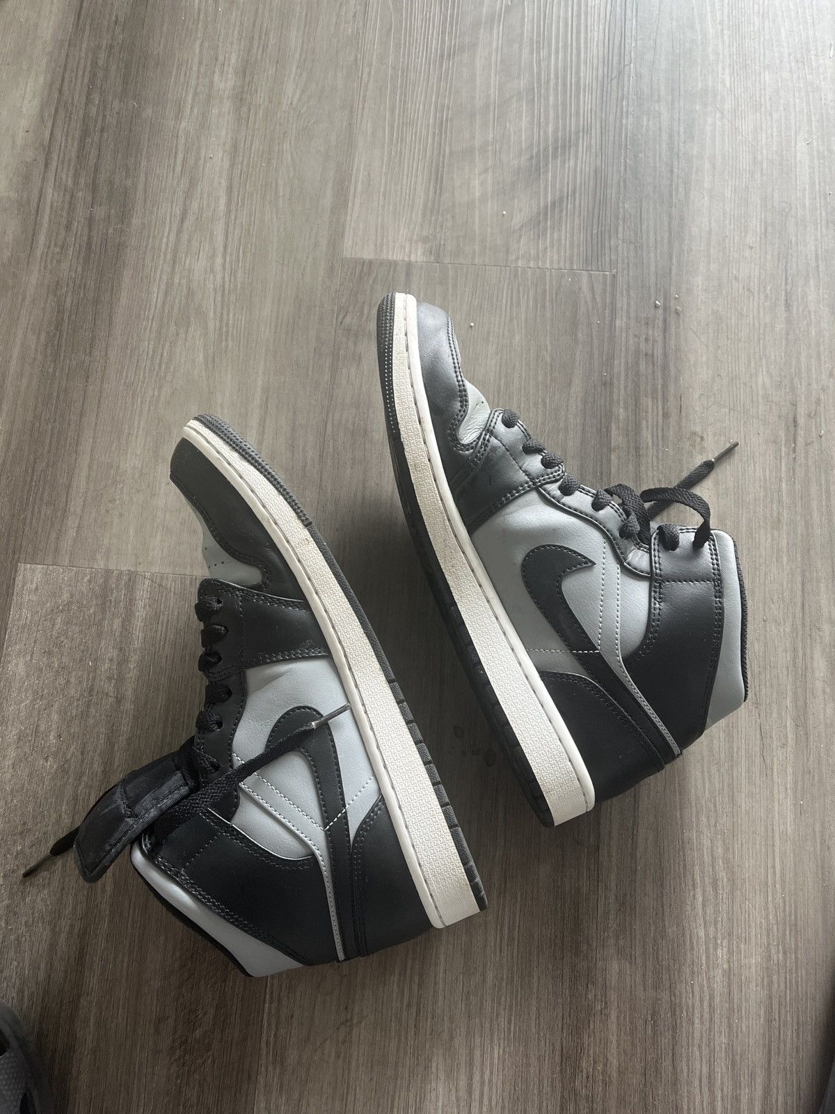 Designer × Jordan Brand × Nike Jordan 1 mid Size US 9.5 / EU 42-43 - 1 Thumbnail
