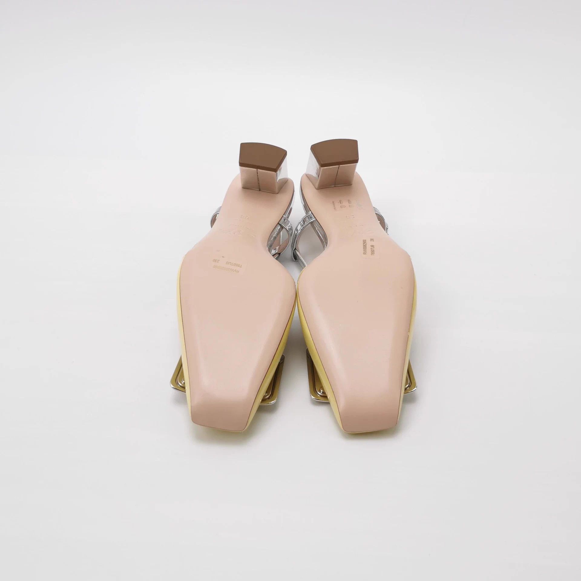 Roger Vivier Roger Vivier Heels 36 Size US 5.5 / IT 35.5 - 2 Thumbnail