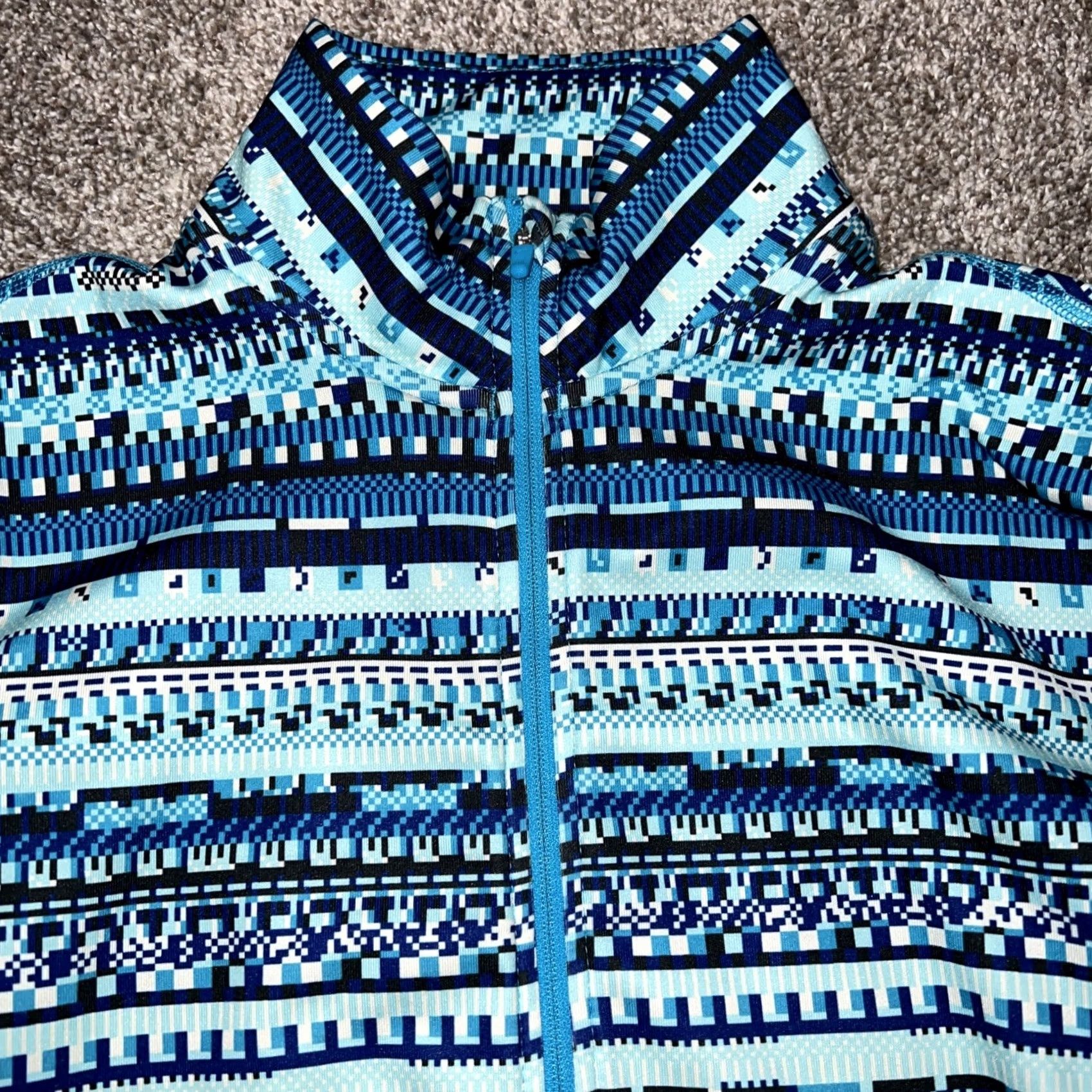 Nike Nike Pro Dri-Fit Blue Geometric Half Zip Pullover Womens M Pullover Geometric Nike Dri-Fit Blue Geometric Half Zip Pullover Womens M Size M / US 6-8 / IT 42-44 - 2 Thumbnail