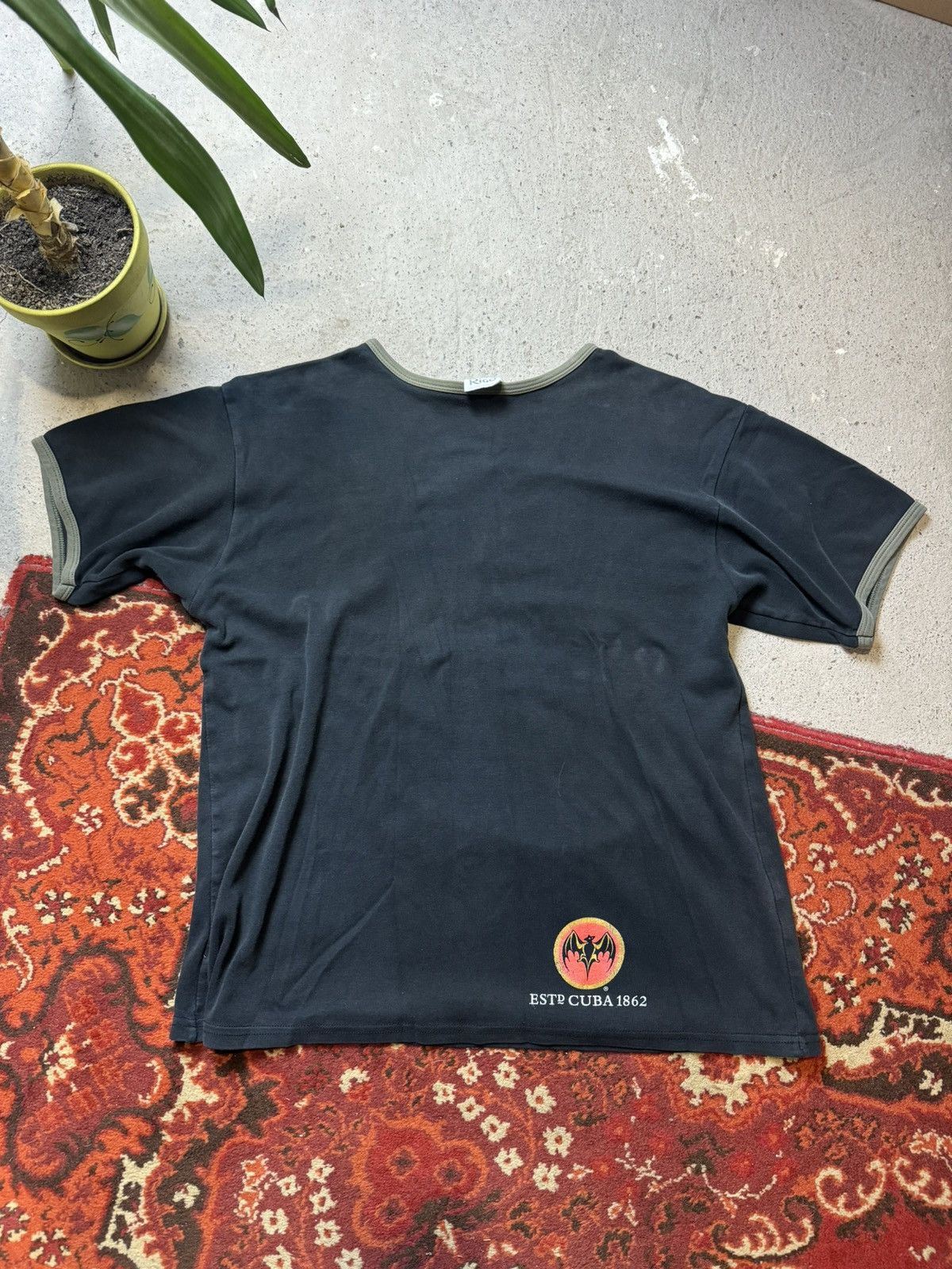 Bacardi × Vintage Vintage Y2K Rigo Bacardi Bat Logo T Shirt Size US L / EU 52-54 / 3 - 7 Thumbnail
