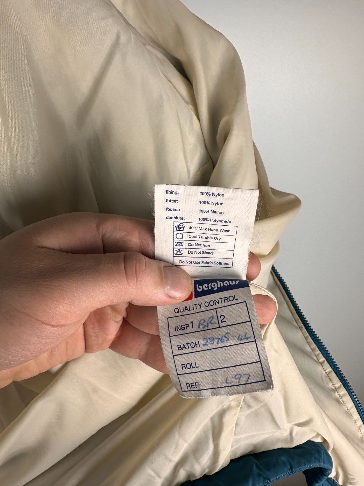 Berghaus Berghaus Vintage Insulated Warm Jacket Blue Mens Size L Size US L / EU 52-54 / 3 - 10 Thumbnail