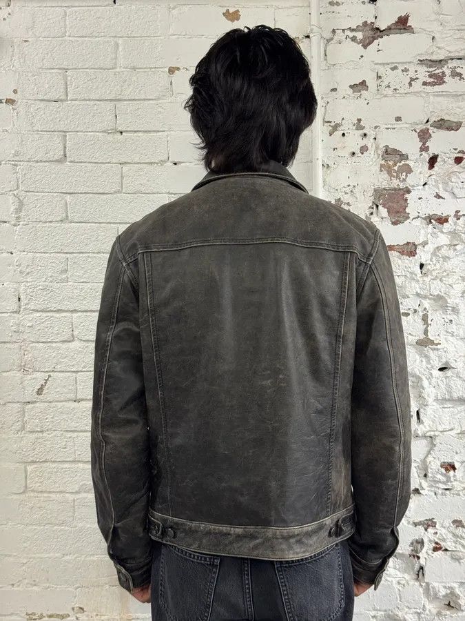 Gianfranco Ferre Gianfranco Ferré Eroded Grey Black Leather Trucker Jacket Size US L / EU 52-54 / 3 - 3 Thumbnail