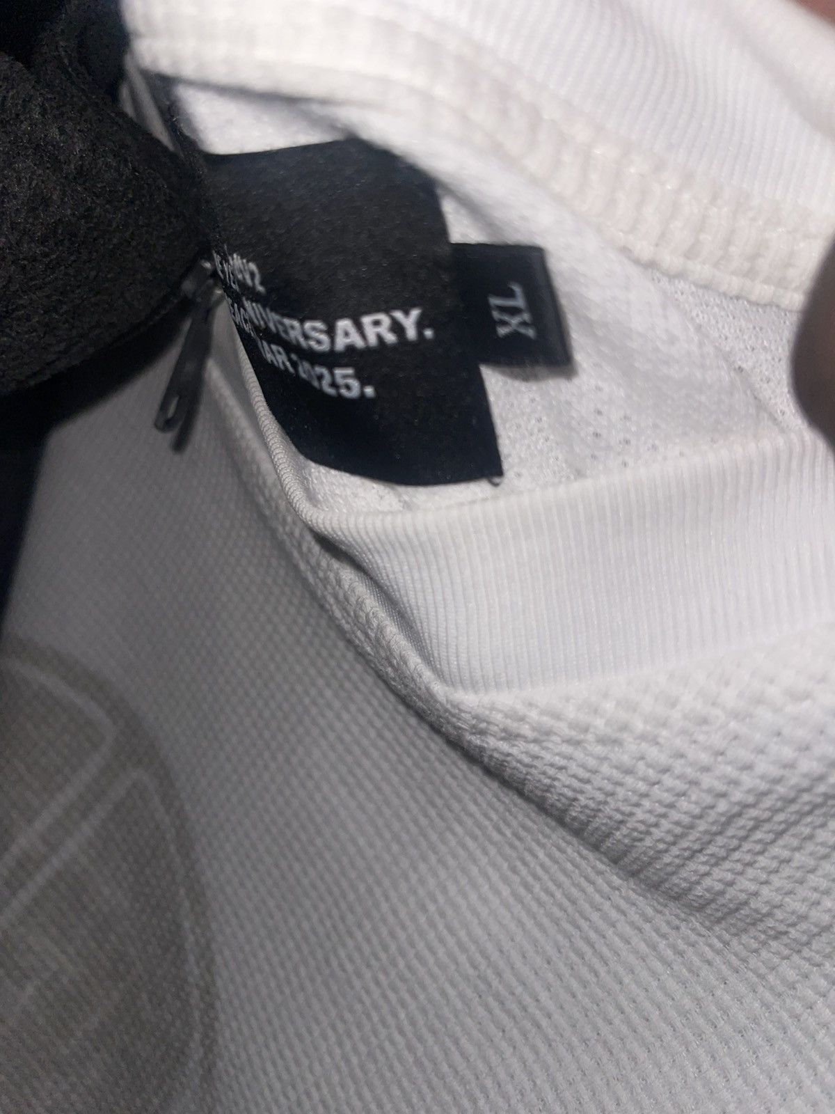Other Peace In War Thermal Size US XL / EU 56 / 4 - 2 Thumbnail