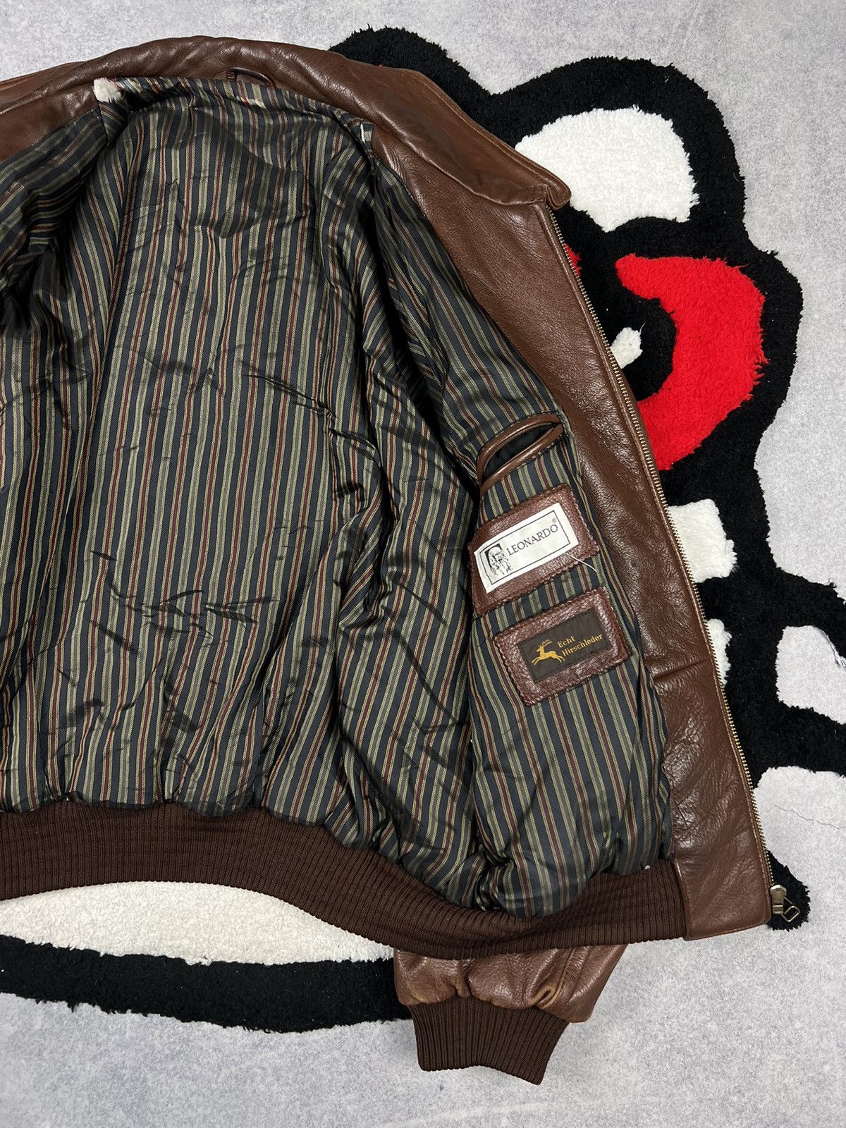 Genuine Leather Vintage Brown Boxy Soft Leather Bomber USA Faded Jacket Size US XL / EU 56 / 4 - 12 Thumbnail
