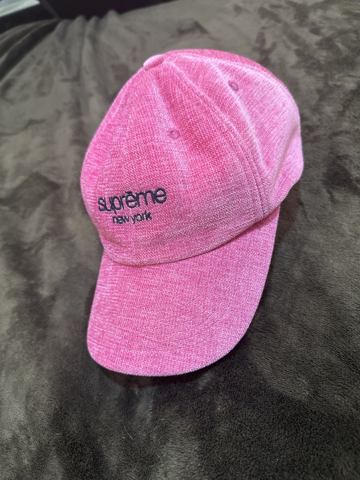Supreme Supreme Suede Pink Hat Size ONE SIZE - 1 Thumbnail