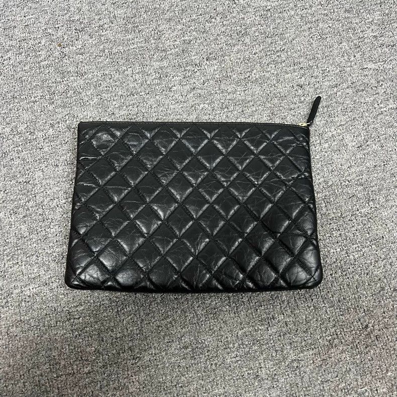 Chanel Chanel Lambskin Limited Edition Handbag -2505 Size ONE SIZE - 3 Thumbnail