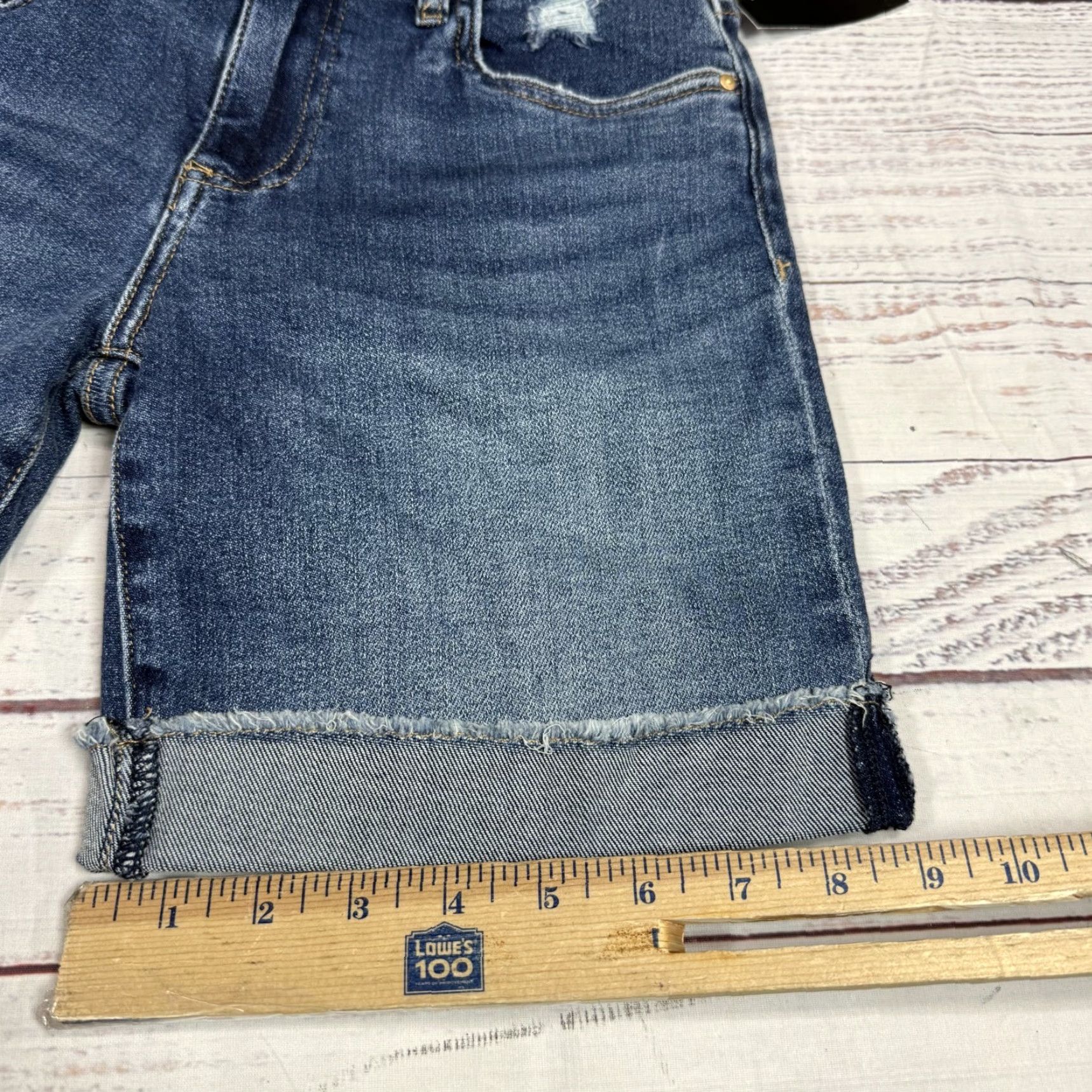 Vintage KUT from The Kloth Catherine Boyfriend Shorts Cuffed Distressed Blue Women 2 NWT Size 26" / US 2 / IT 38 - 4 Thumbnail