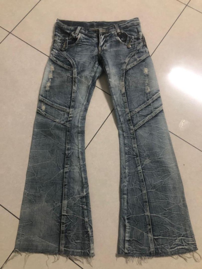 Tornado Mart Tornado Mart Washed Flared Jeans Size US 31 - 7 Thumbnail