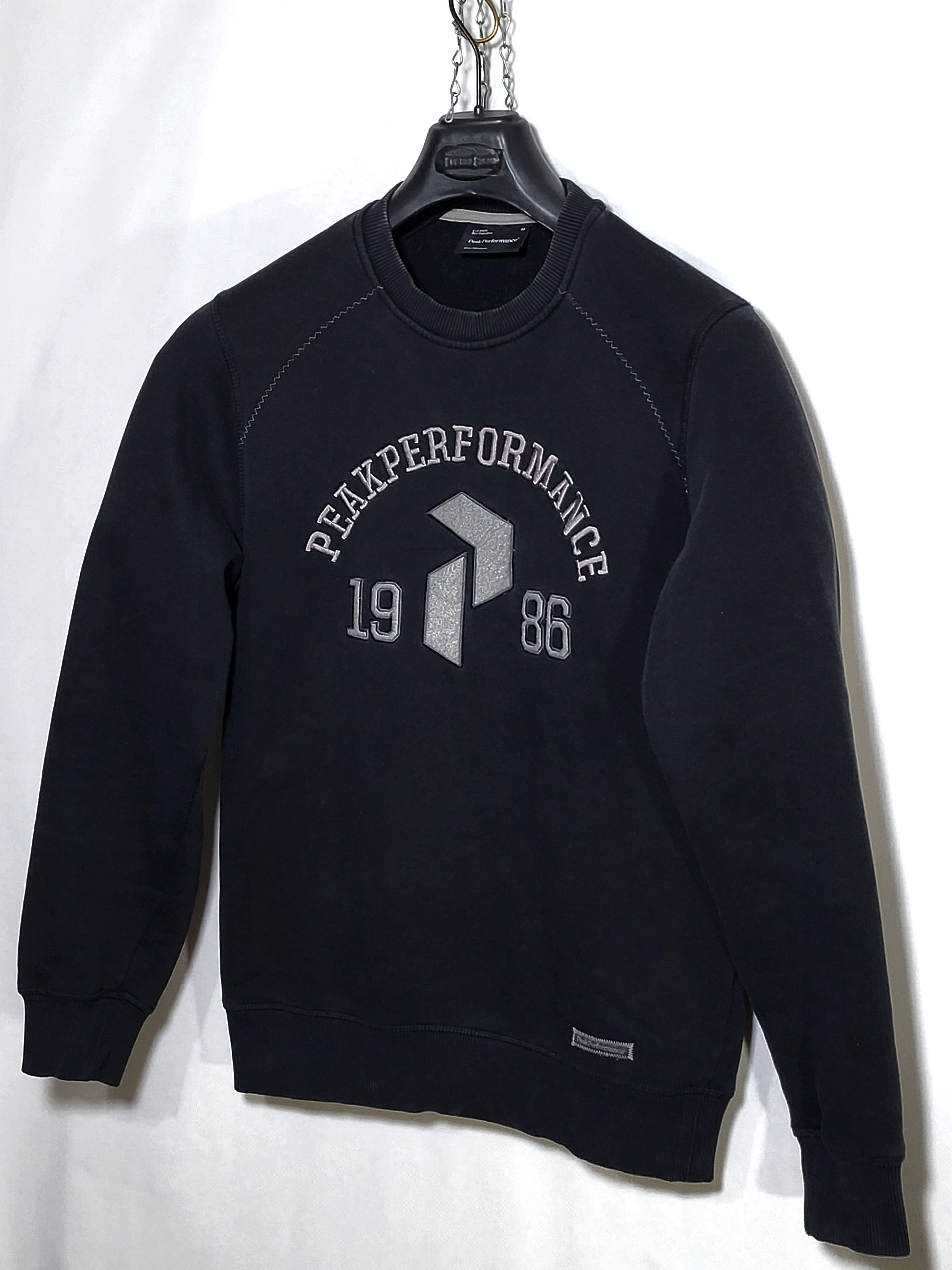 Peak Performance Vintage Peak Performance Sweatshirt.Size M. Size US M / EU 48-50 / 2 - 2 Thumbnail