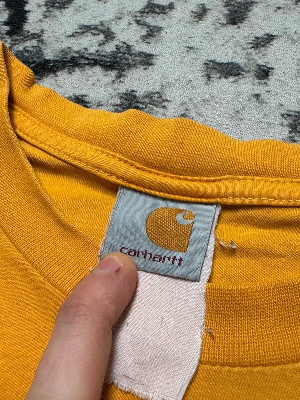 Carhartt Vintage Carhartt logo yellow usa XL t-shirt Size US XL / EU 56 / 4 - 4 Thumbnail