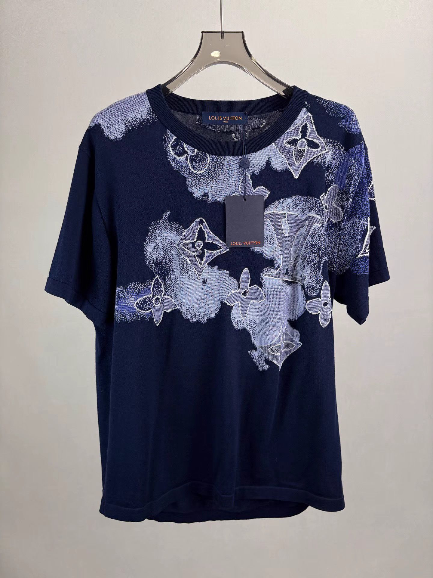 Louis Vuitton LOUIS VUITTON Dark Blue Monogram Gradient Short Sleeve K1 Size US XL / EU 56 / 4 - 1 Thumbnail