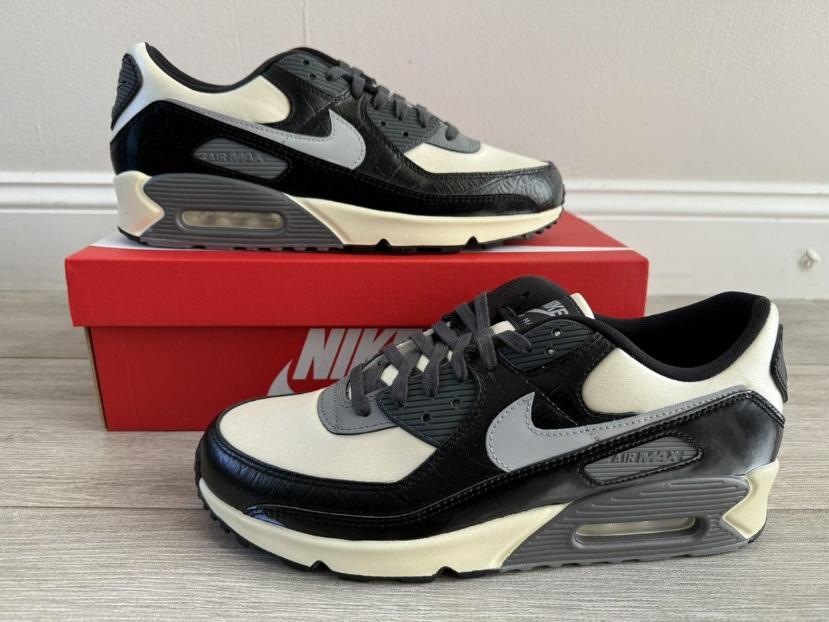 Nike Men's Nike Air Max 90 Smoke Grey Crocodile Sail Black Sz 12 Size US 12 / EU 45 - 1 Thumbnail