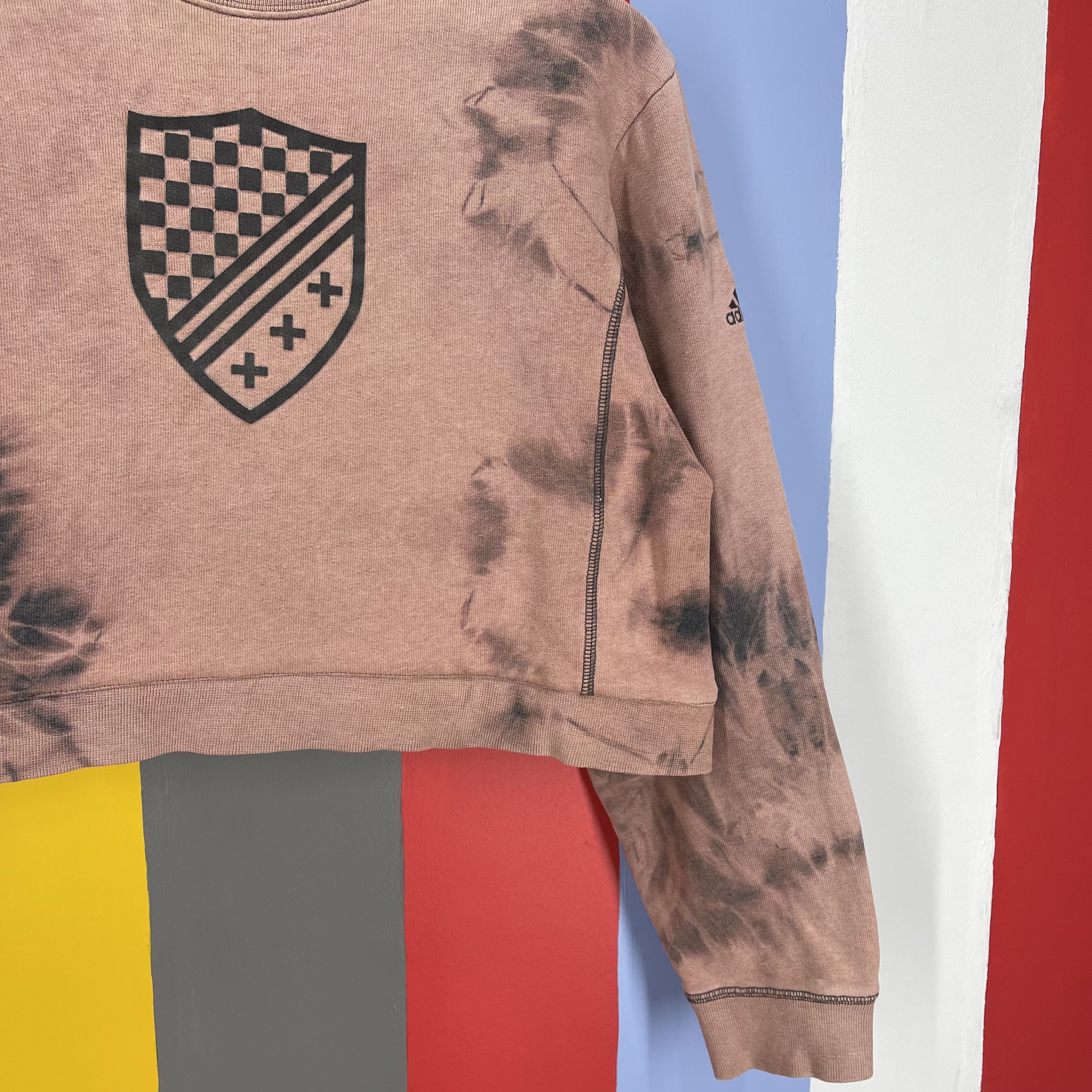 Adidas ADIDAS THREE STRIPE Crop Sweatshirt Acid Wash #1268/AR Size S / US 4 / IT 40 - 4 Thumbnail