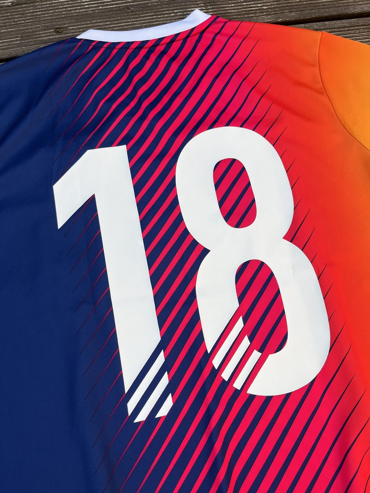 Other FIFA 18 Ea Sports Soccer Football Jersey M Size US M / EU 48-50 / 2 - 7 Thumbnail