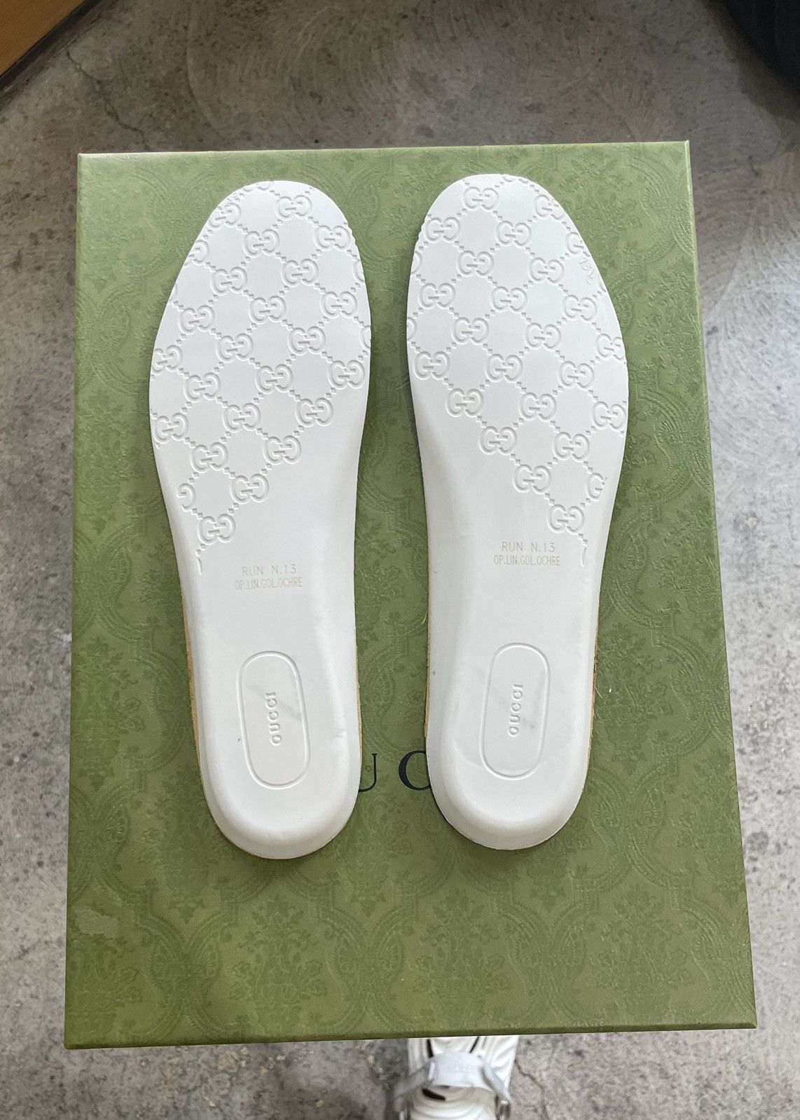 Gucci Gucci Run Sneaker 'Beige Ebony Monogram' Size US 13 / EU 46 - 13 Thumbnail