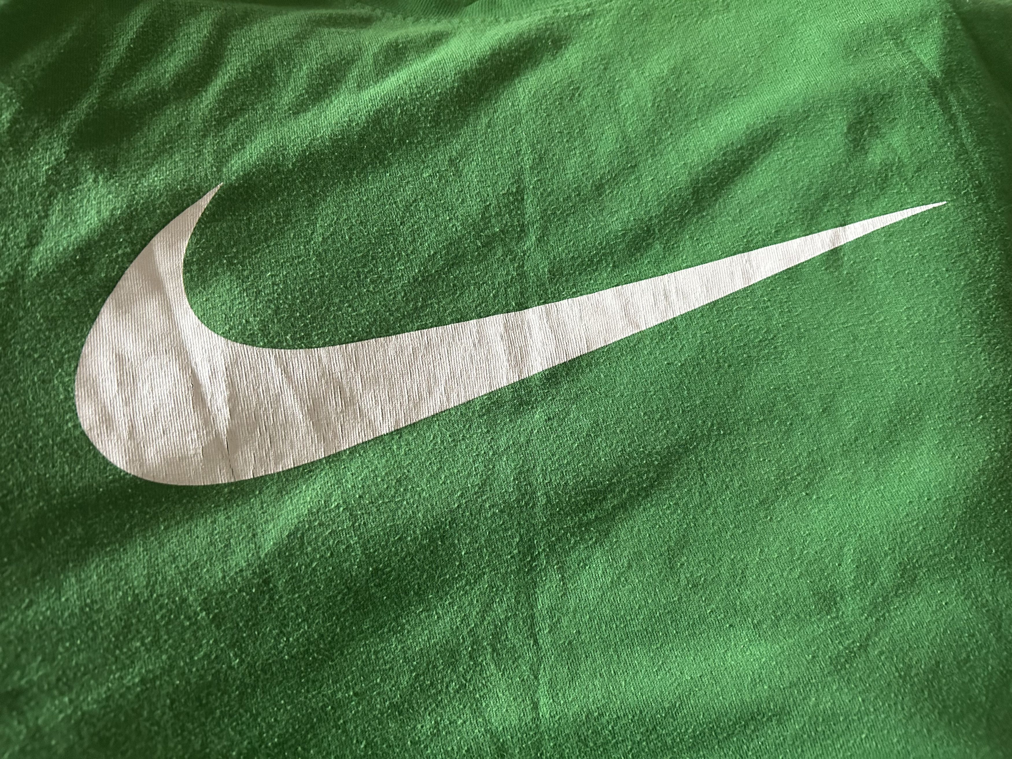 Nike Vintage Men's T-shirt - NIKE - green - S/M - SALE Size US S / EU 44-46 / 1 - 3 Thumbnail