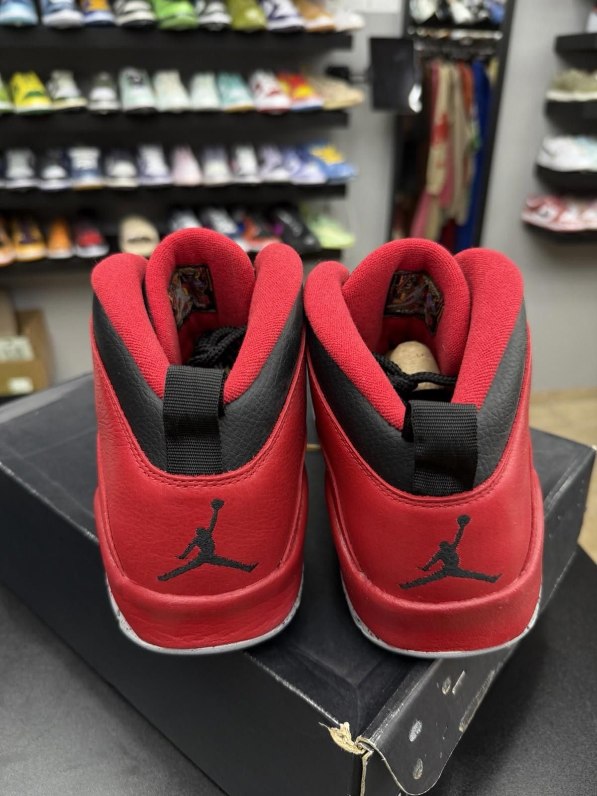 Jordan Brand Air Jordan 10 Retro Bulls Over Broadway 2015 Men's Size 10 Size US 10 / EU 43 - 9 Thumbnail