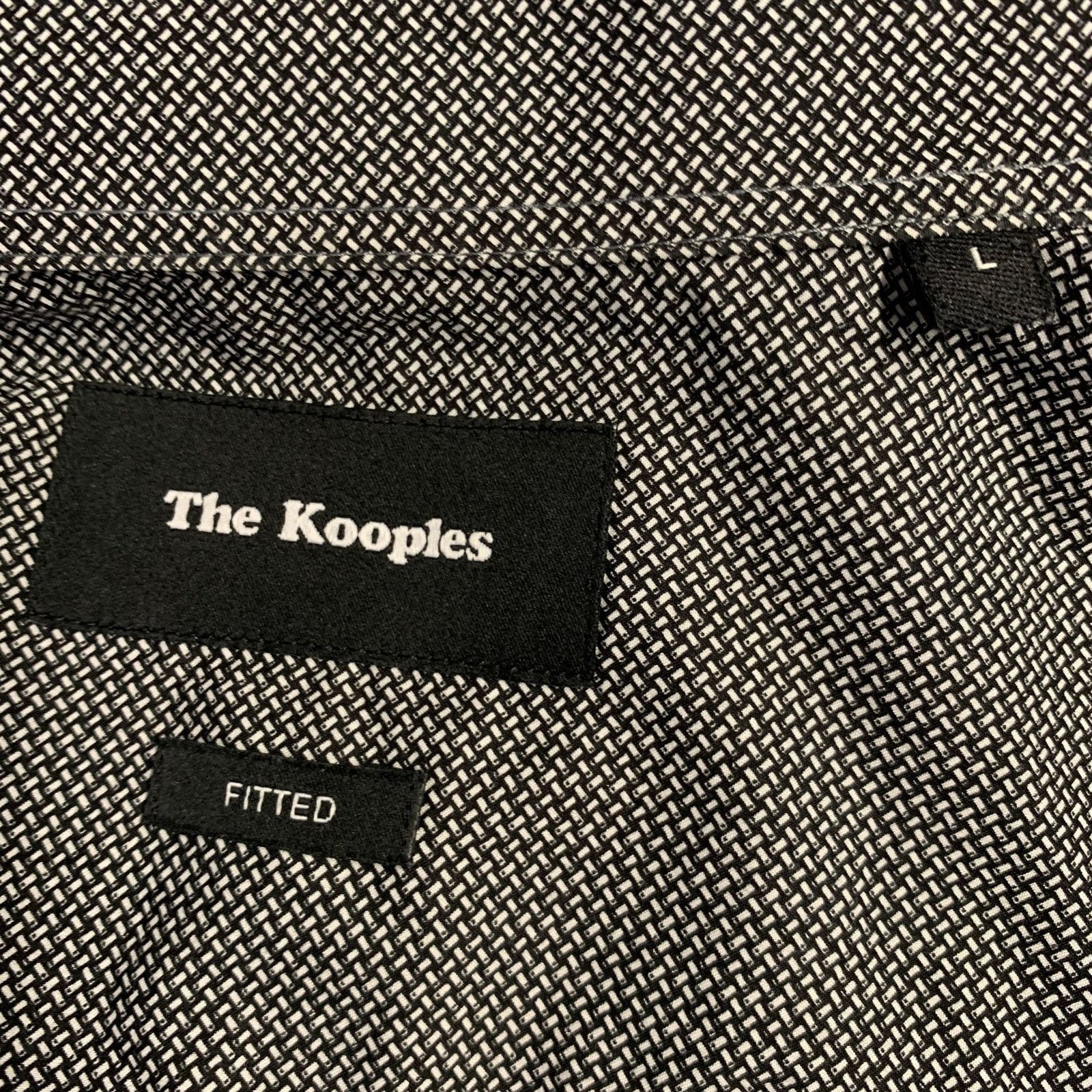 The Kooples Multi Color Basketweave Skull Hidden Buttons Fitted Shirt Size US L / EU 52-54 / 3 - 7 Thumbnail