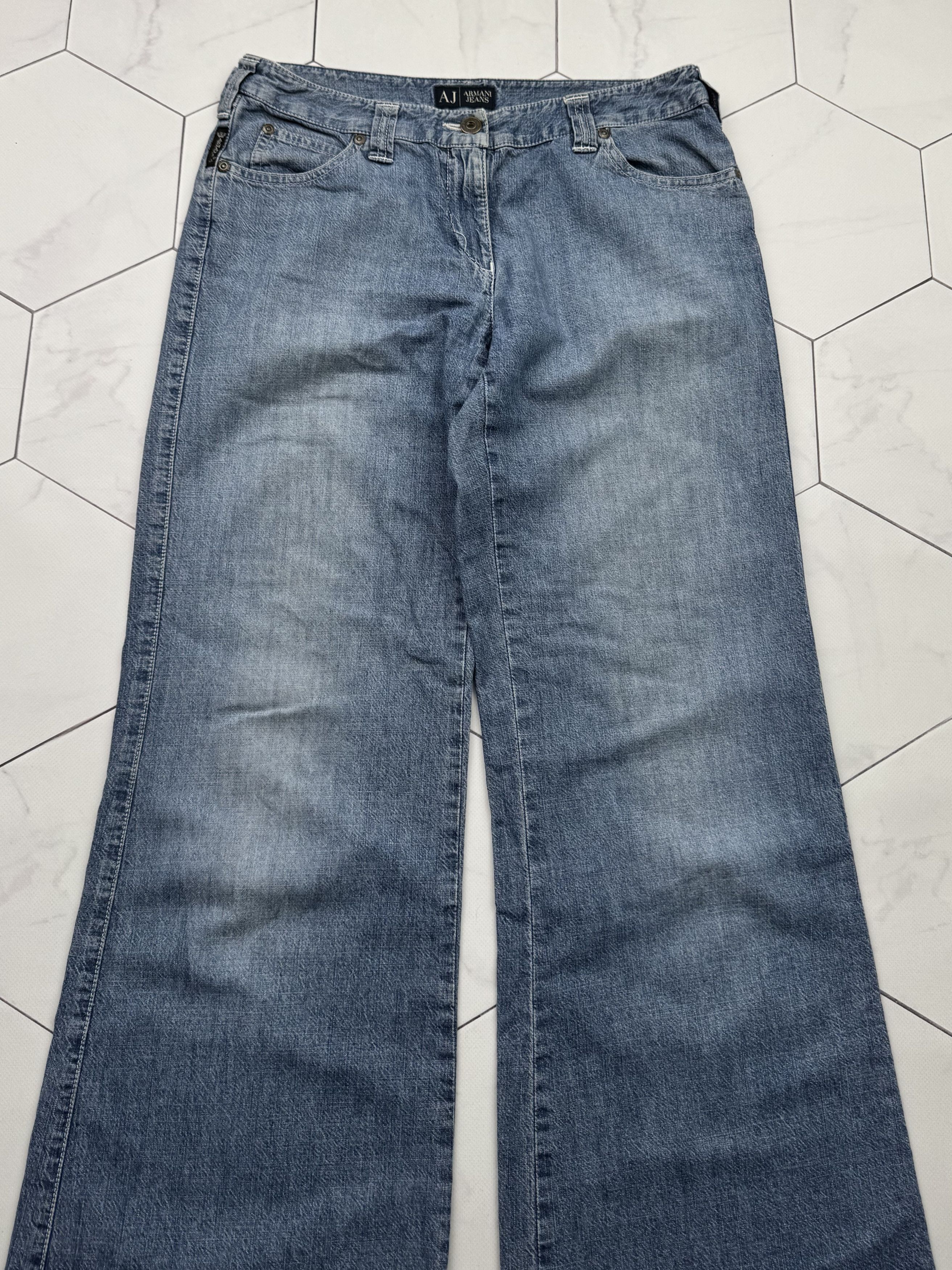 Armani Armani Jeans Vintage Flare Jeans (B253) Size 30" / US 8 / IT 44 - 2 Thumbnail