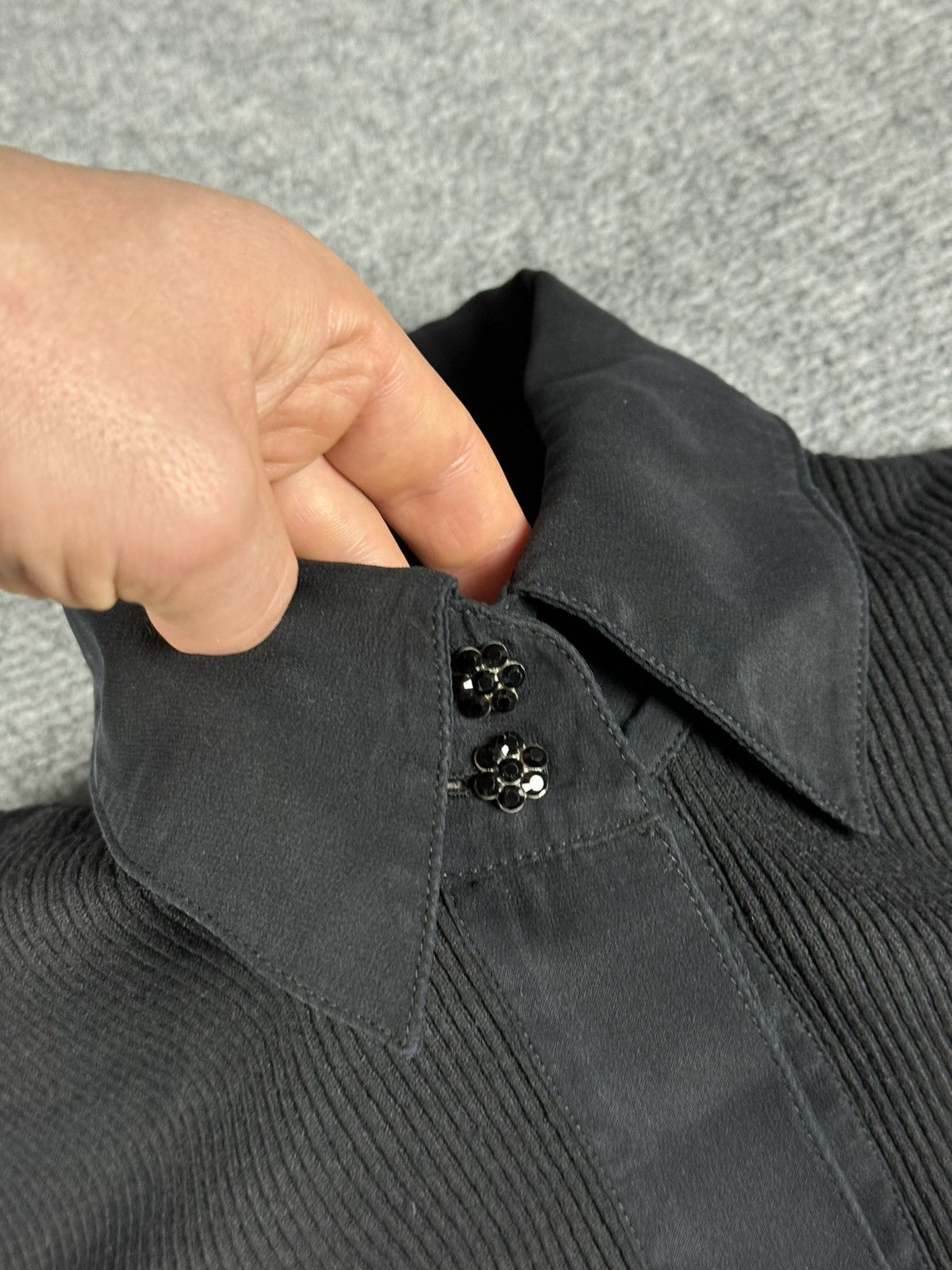 Japanese Brand × Max Mara Vintage Max Mara Button Up Blouse Viscosa Silk Size M / US 6-8 / IT 42-44 - 3 Thumbnail